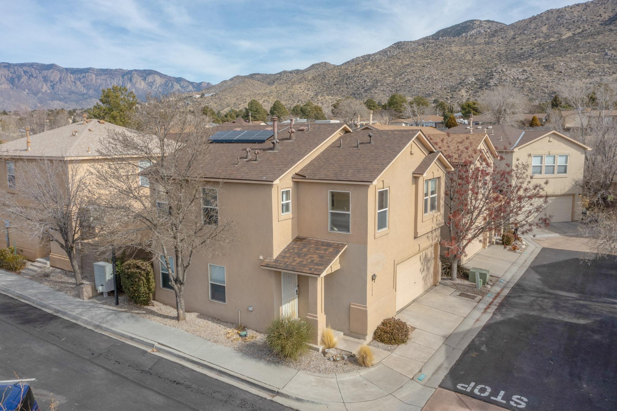 3220 MOUNTAINSIDE Parkway NE