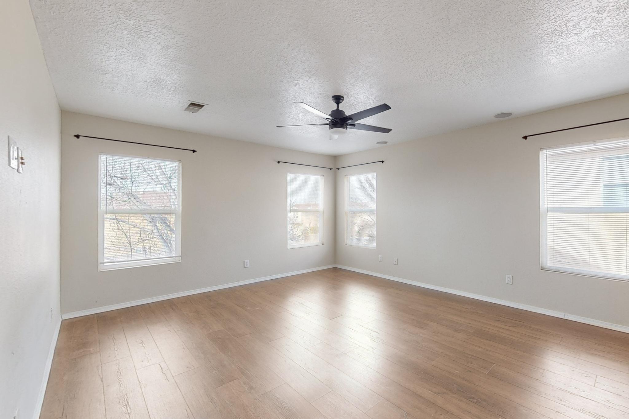 3220 MOUNTAINSIDE Parkway NE