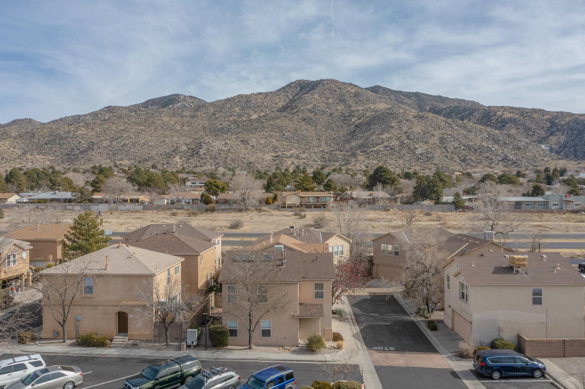 3220 MOUNTAINSIDE Parkway NE