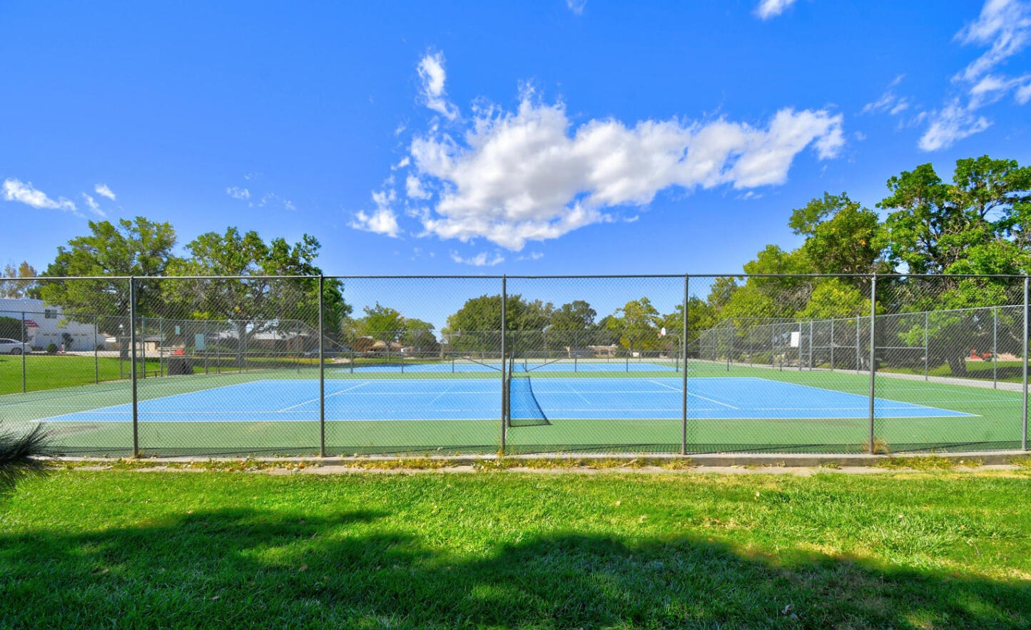 3220 MOUNTAINSIDE Parkway NE