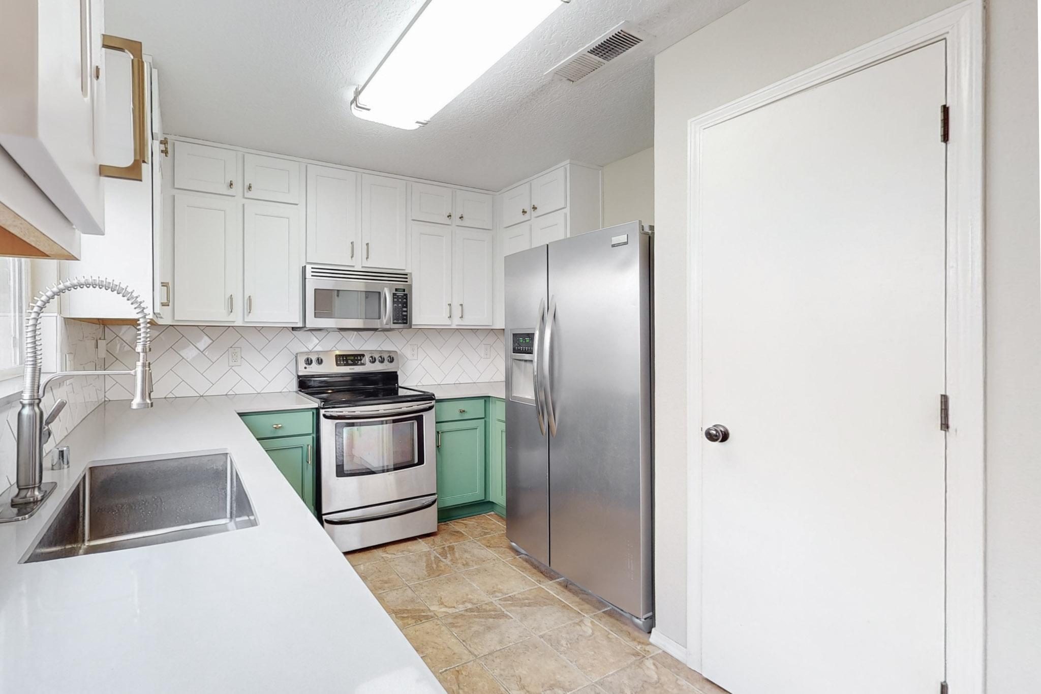 3220 MOUNTAINSIDE Parkway NE