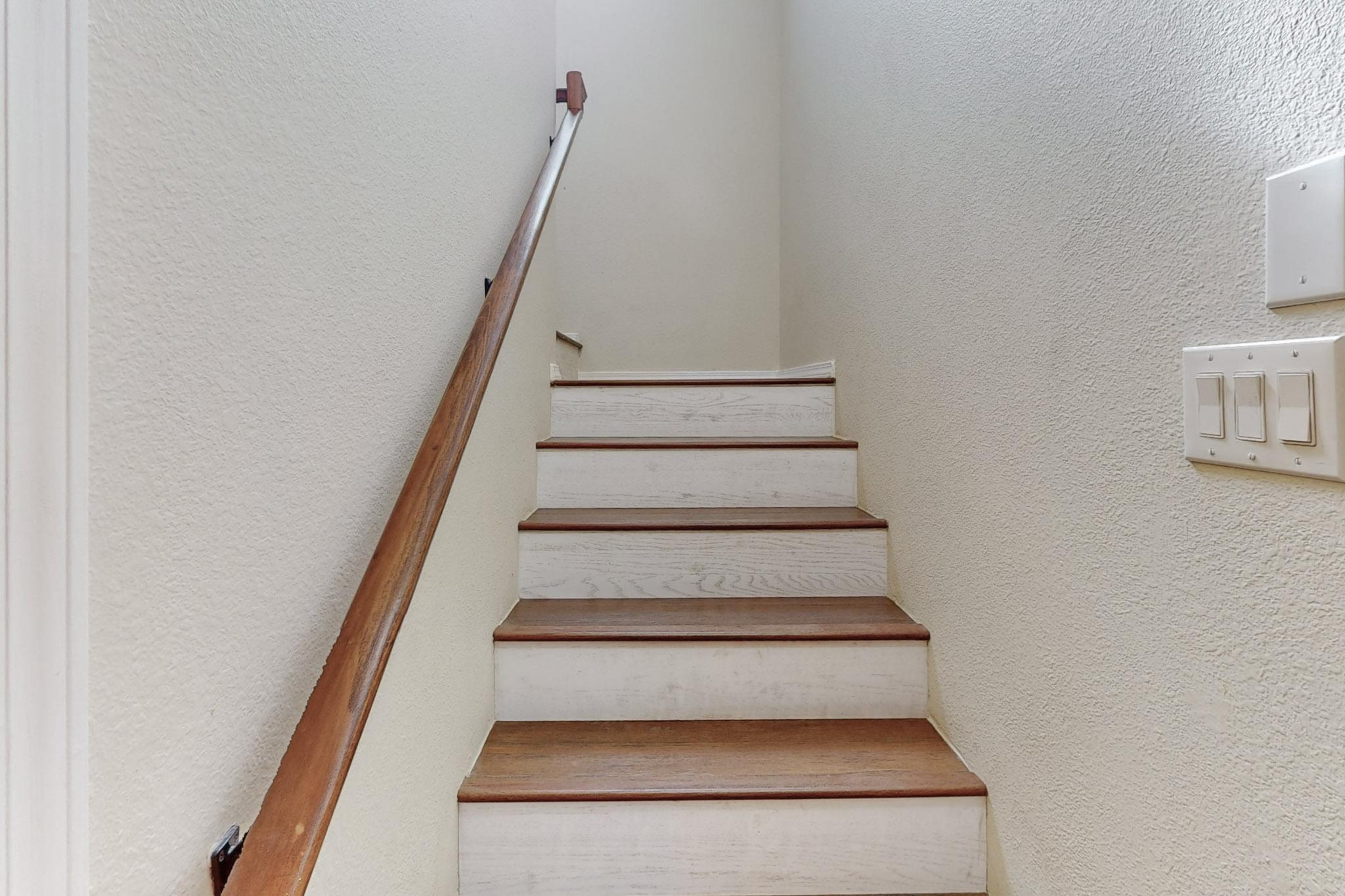 3220 MOUNTAINSIDE Parkway NE