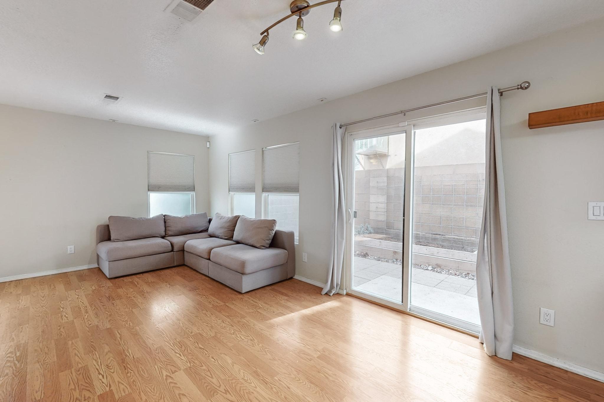 3220 MOUNTAINSIDE Parkway NE