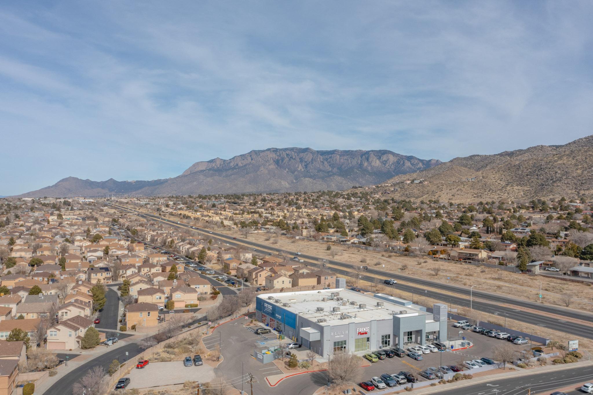 3220 MOUNTAINSIDE Parkway NE