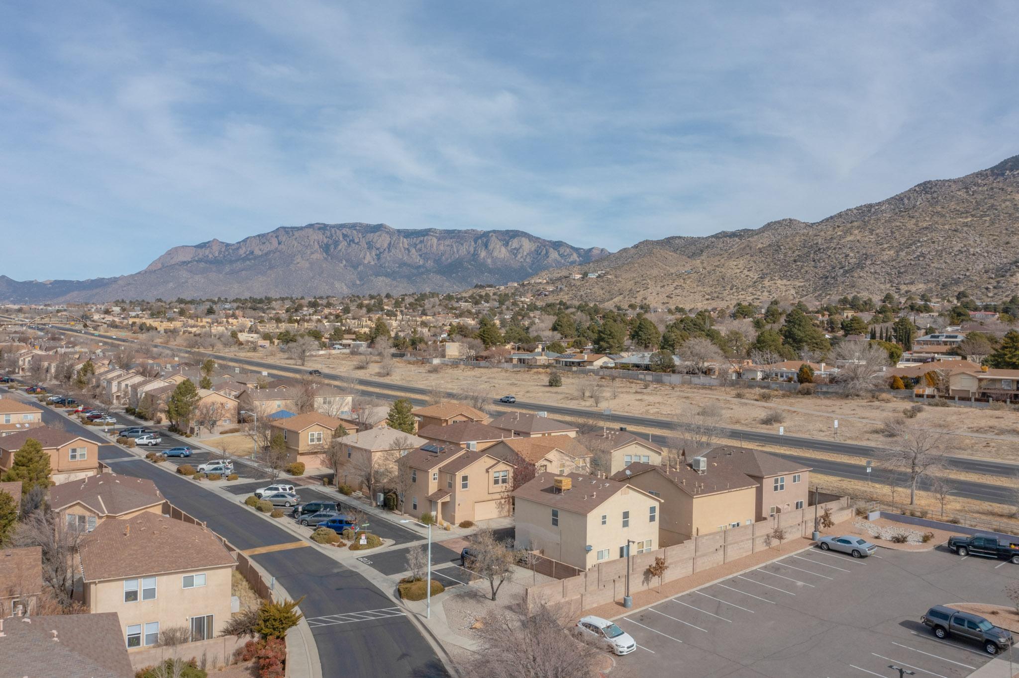 3220 MOUNTAINSIDE Parkway NE