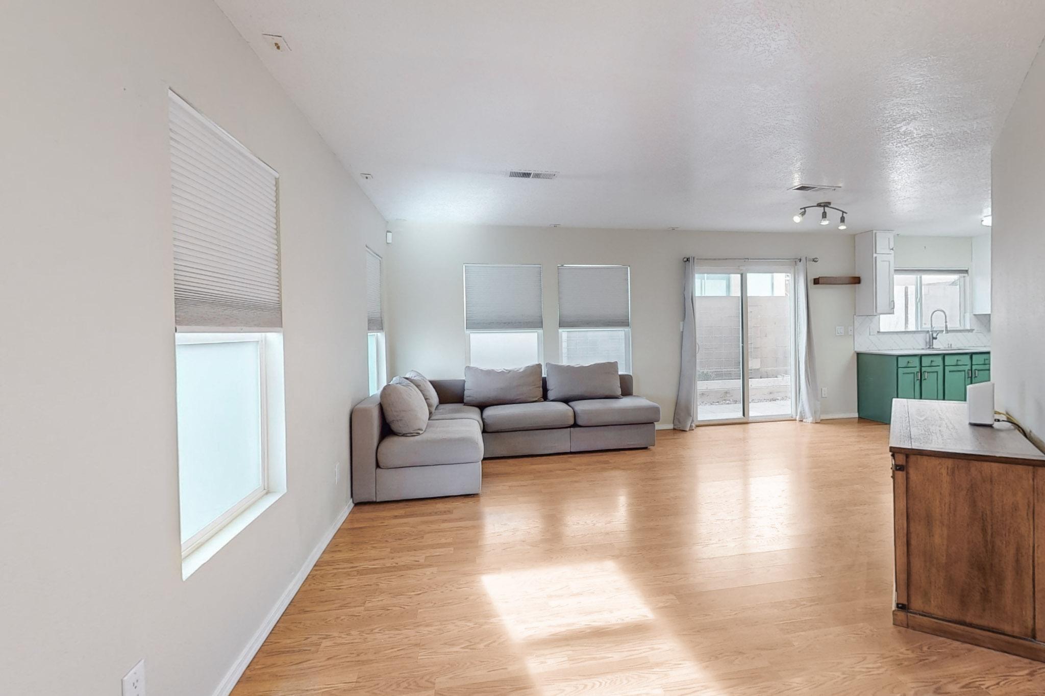 3220 MOUNTAINSIDE Parkway NE