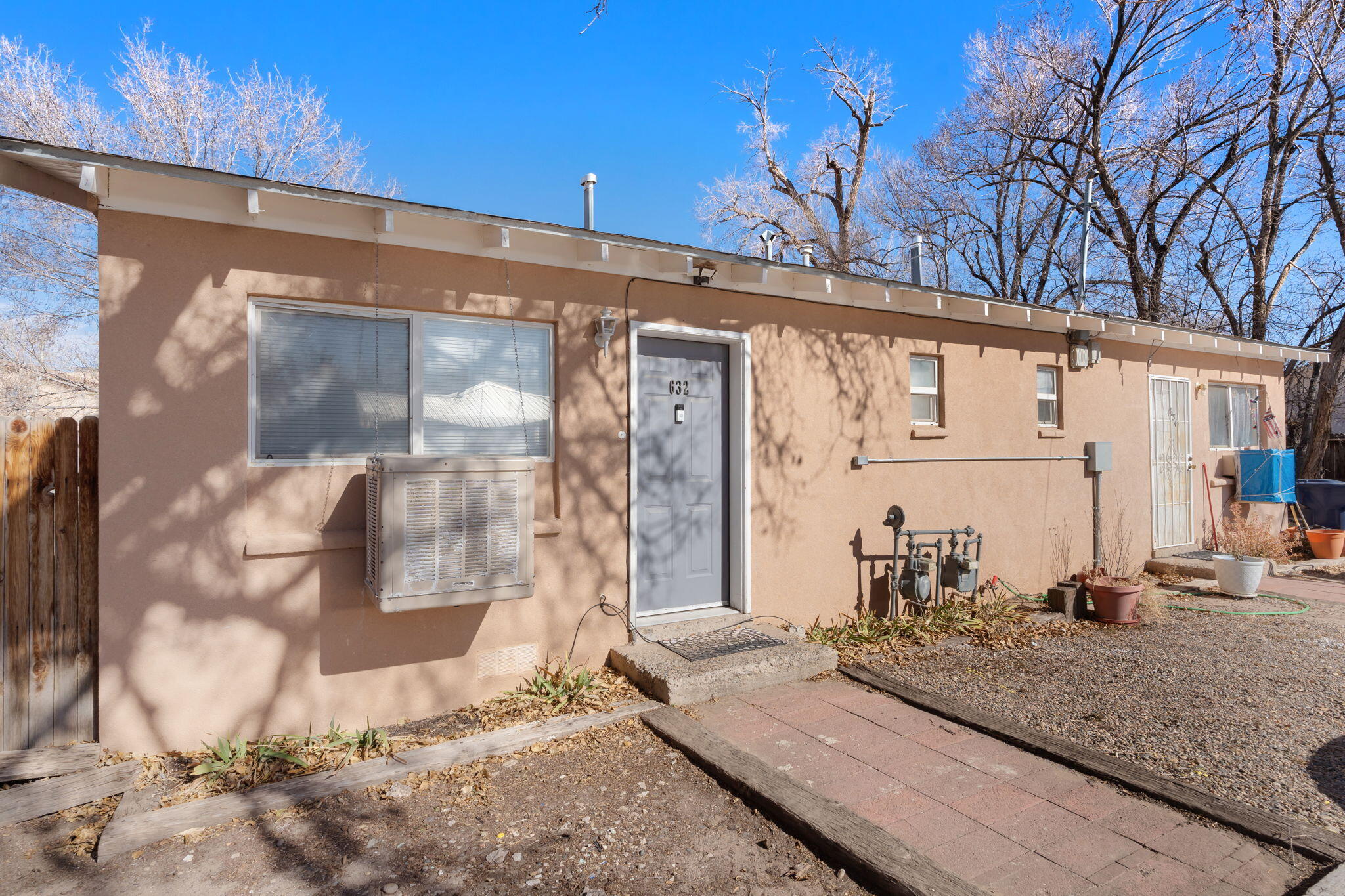 636 Coronado Street 634