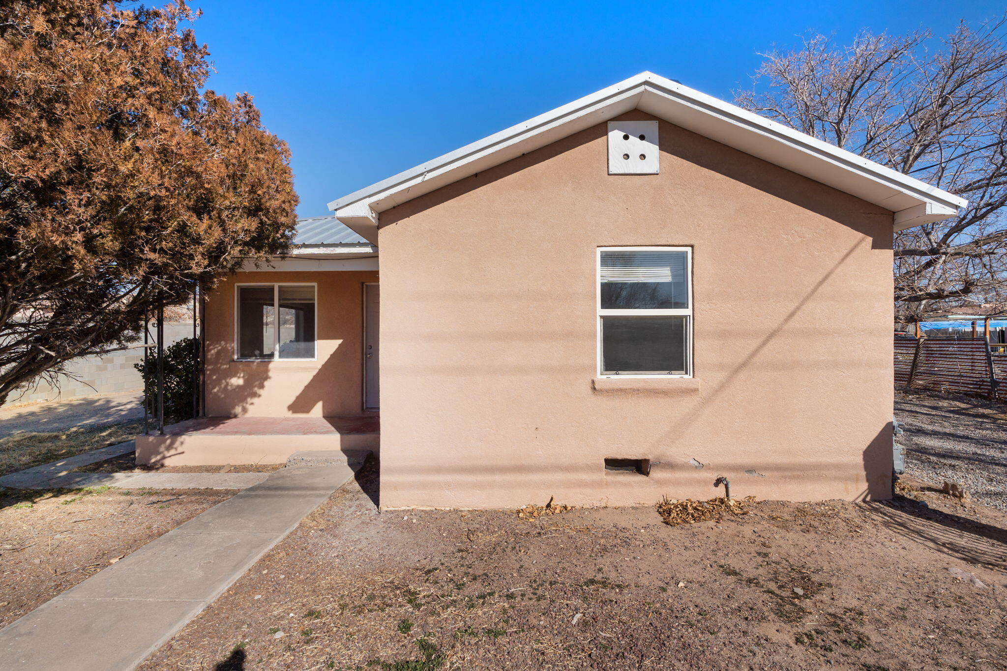 636 Coronado Street 634