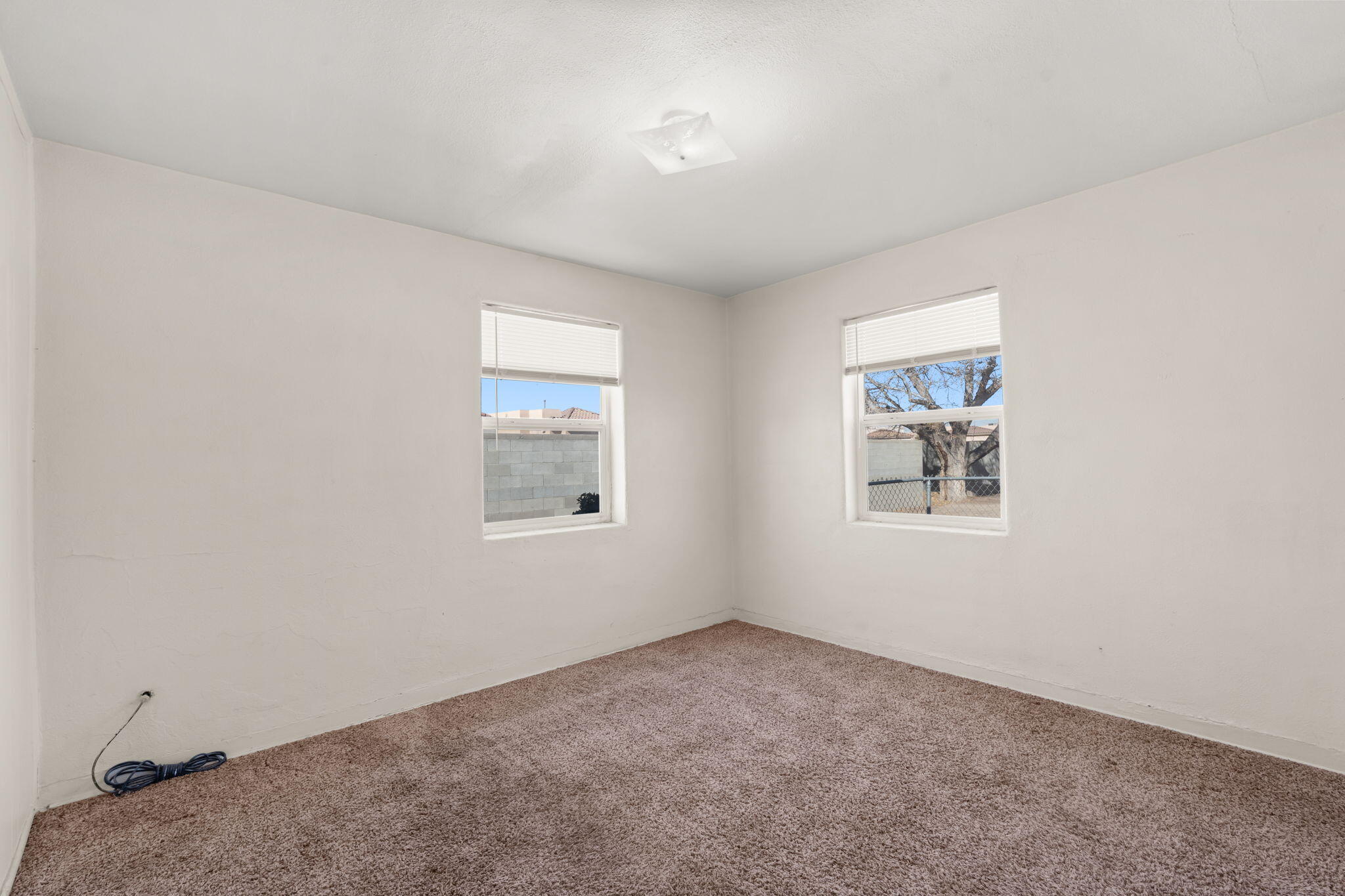 636 Coronado Street 634