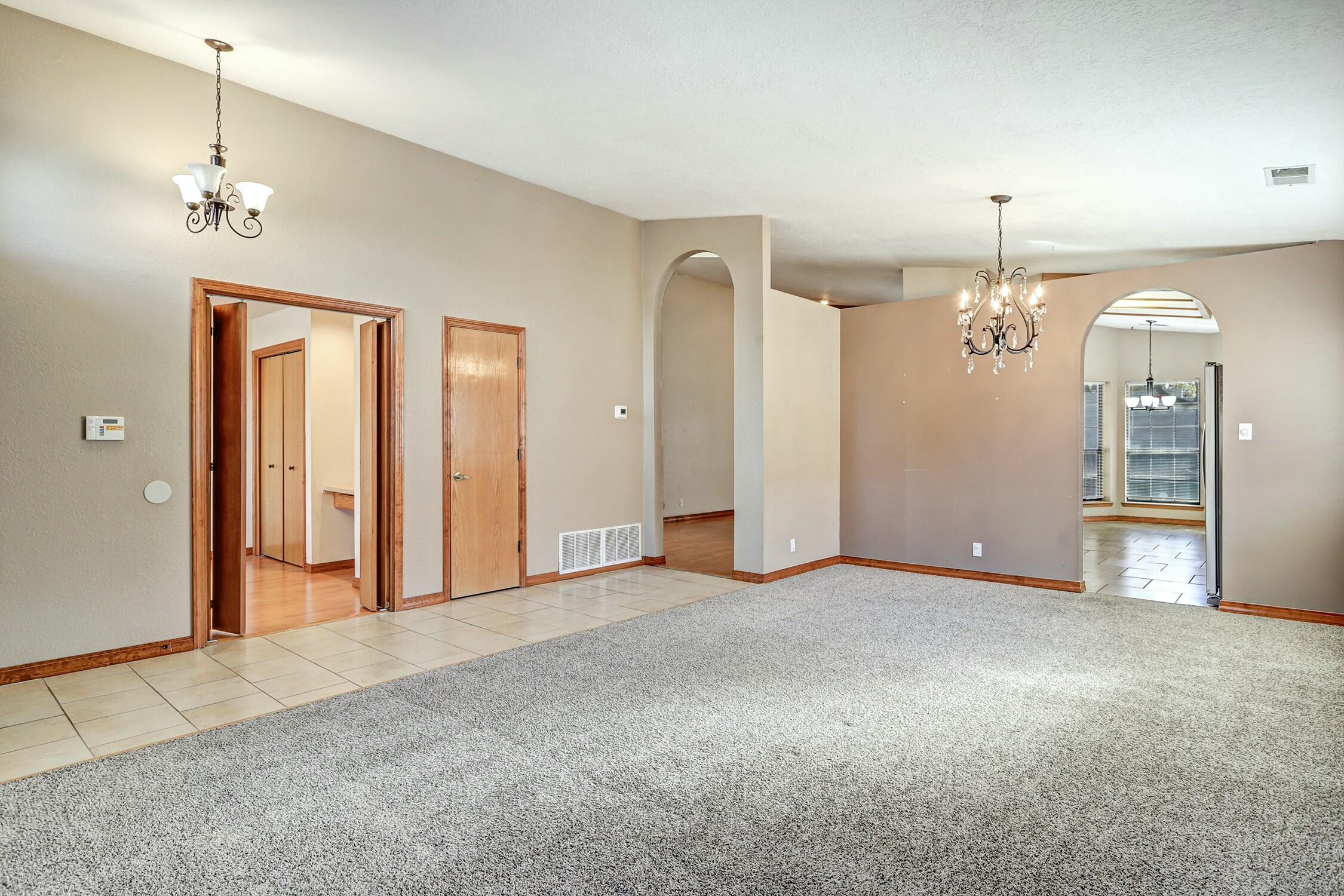 9608 SAN RAFAEL Avenue NE