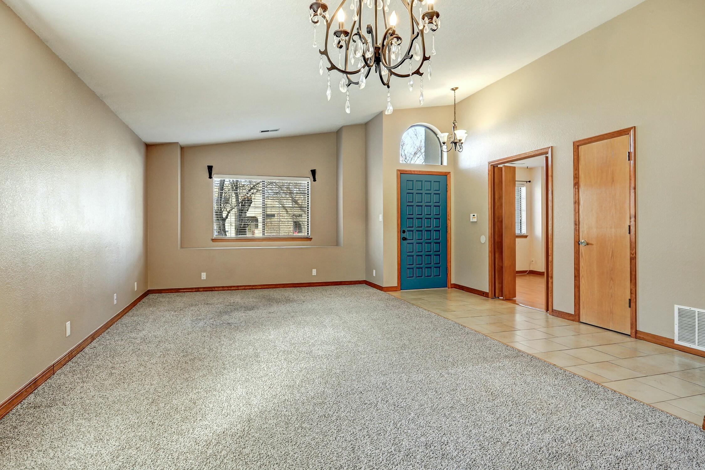 9608 SAN RAFAEL Avenue NE