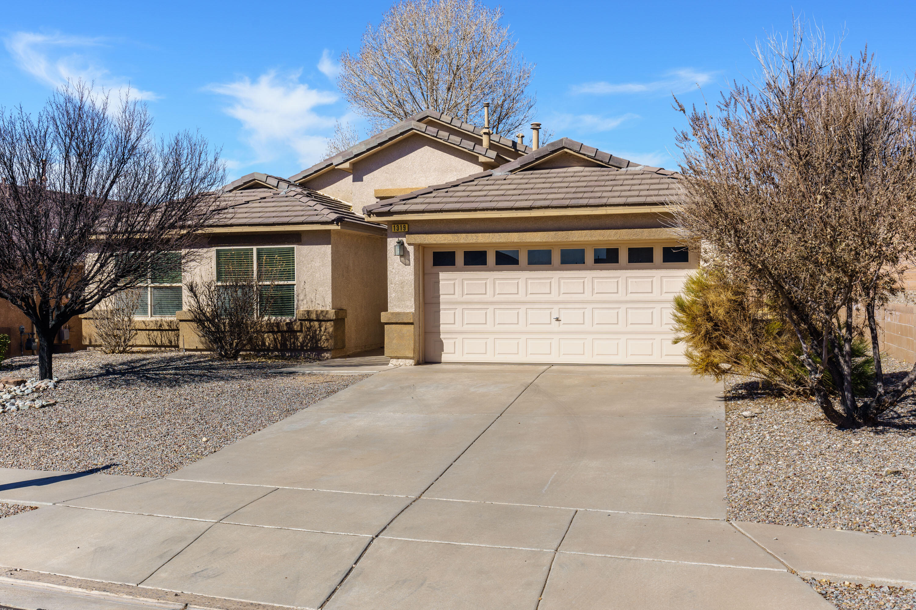 1319 SIDEWINDER Road NE