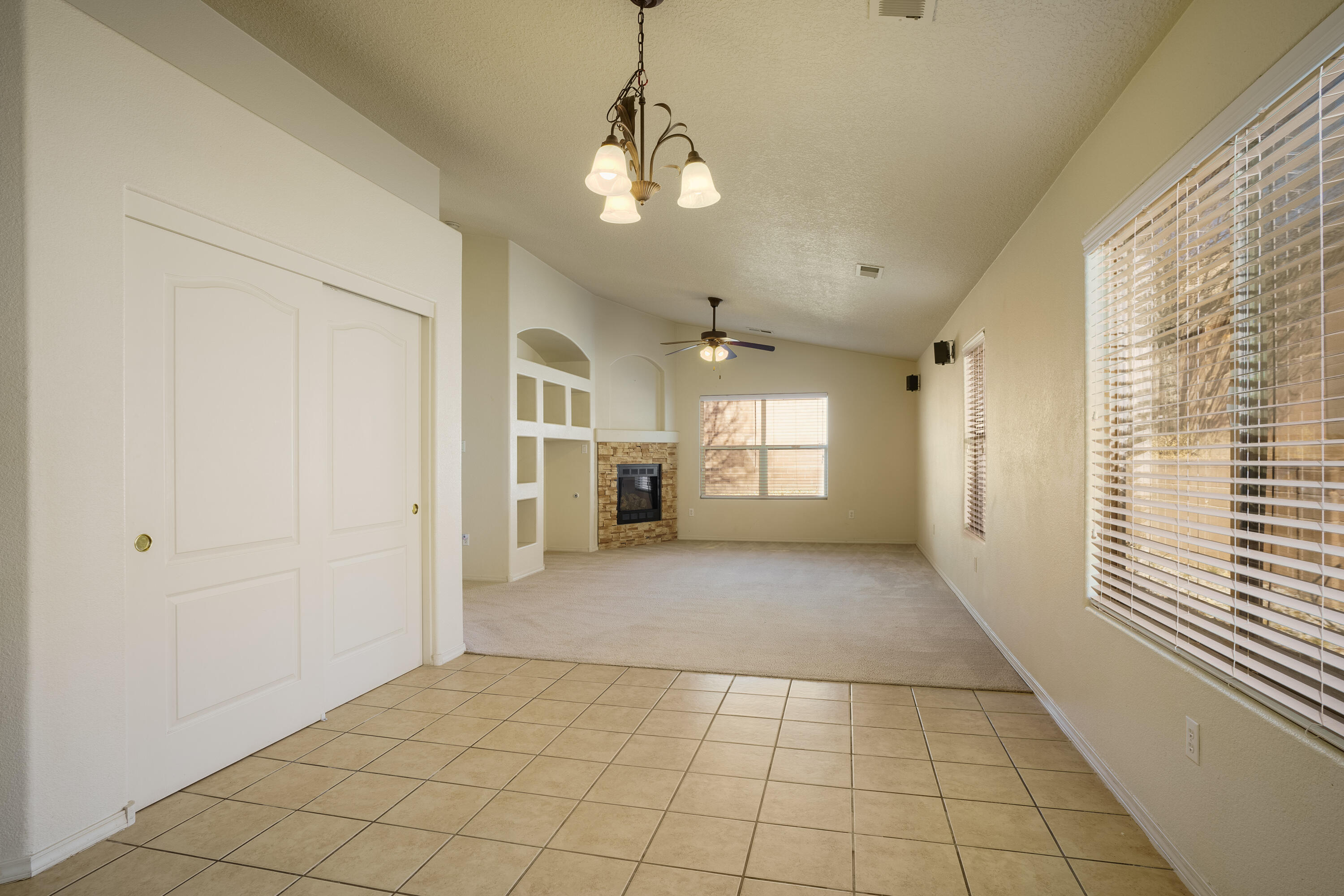 1319 SIDEWINDER Road NE