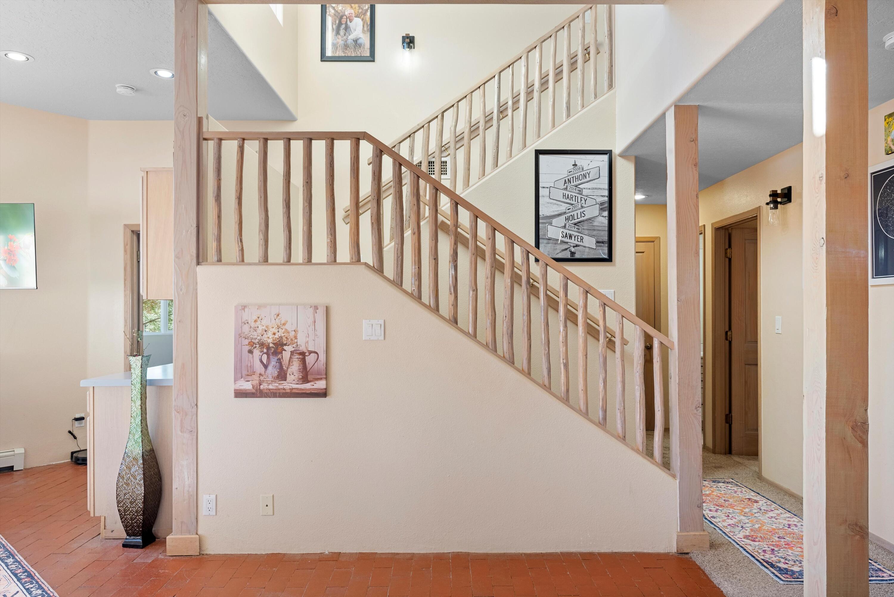 11211 OAKLAND Avenue NE