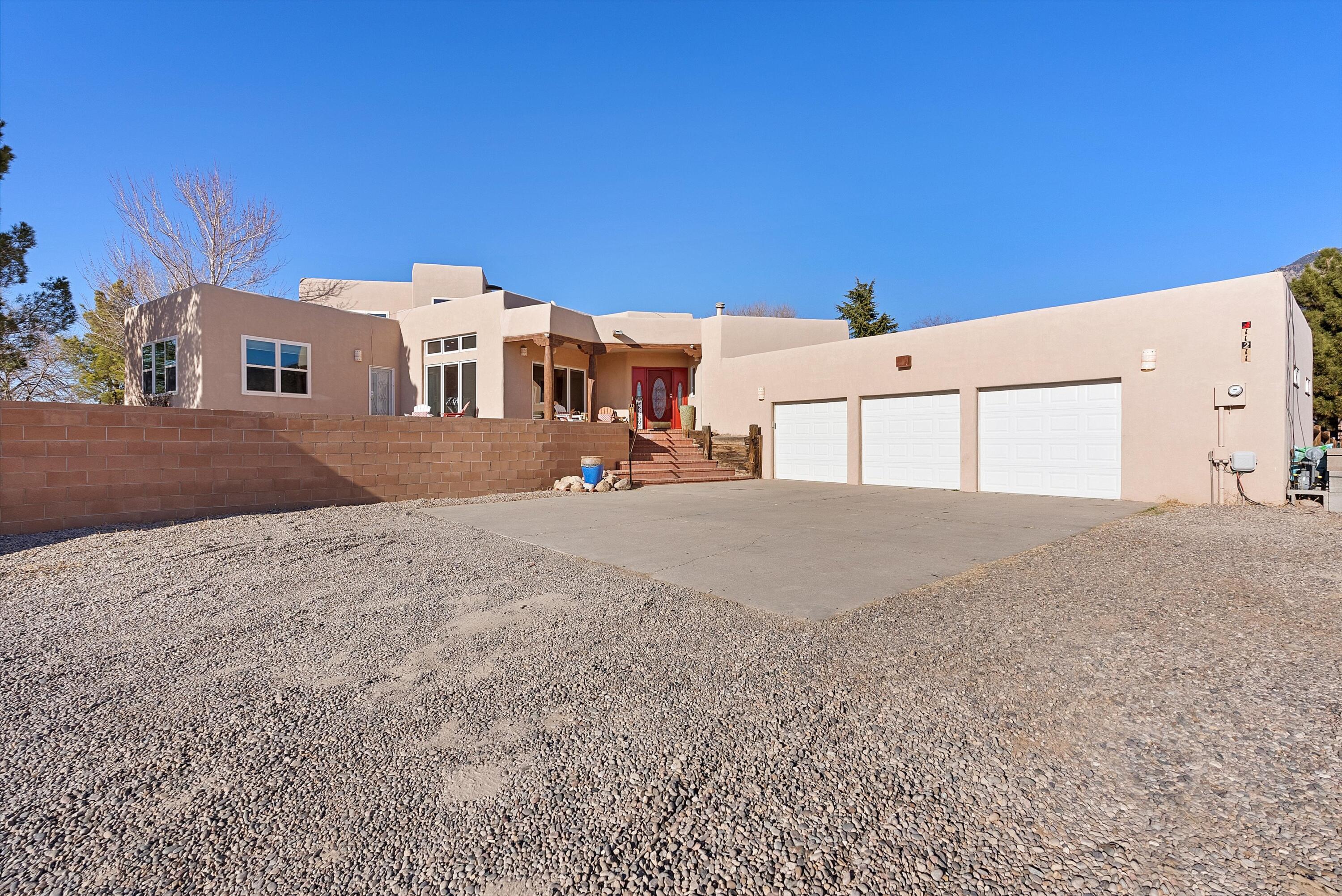 11211 OAKLAND Avenue NE