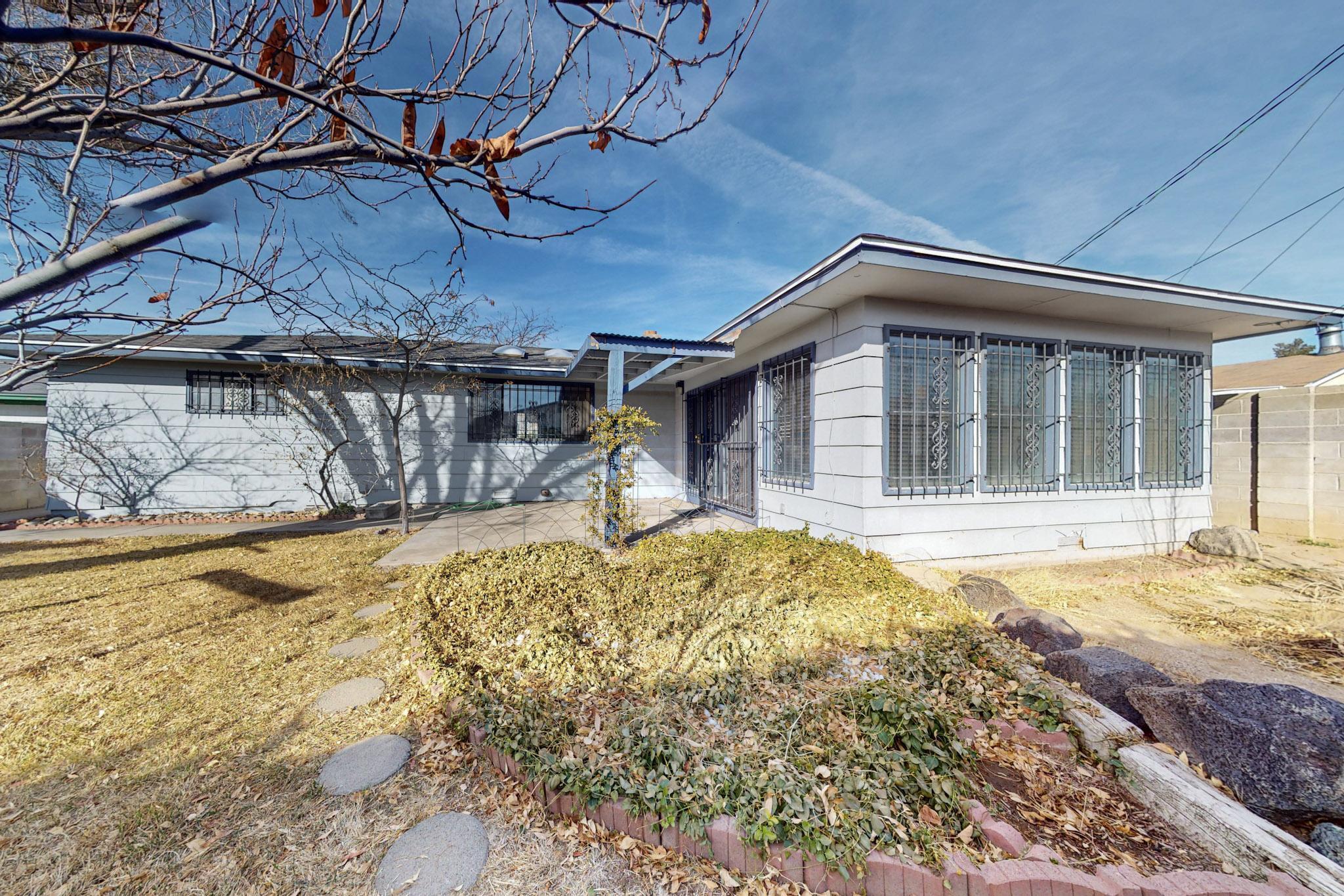 4500 DOUGLAS MACARTHUR Road NE