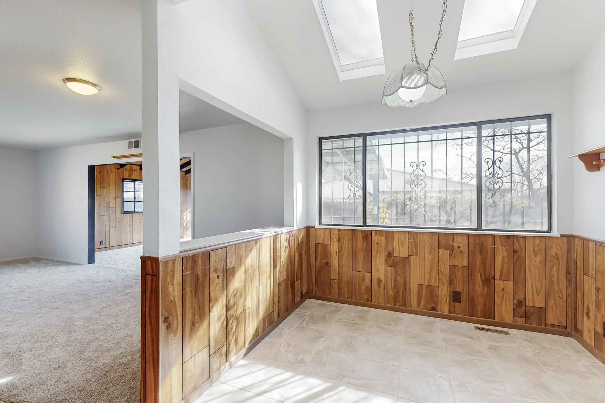 4500 DOUGLAS MACARTHUR Road NE