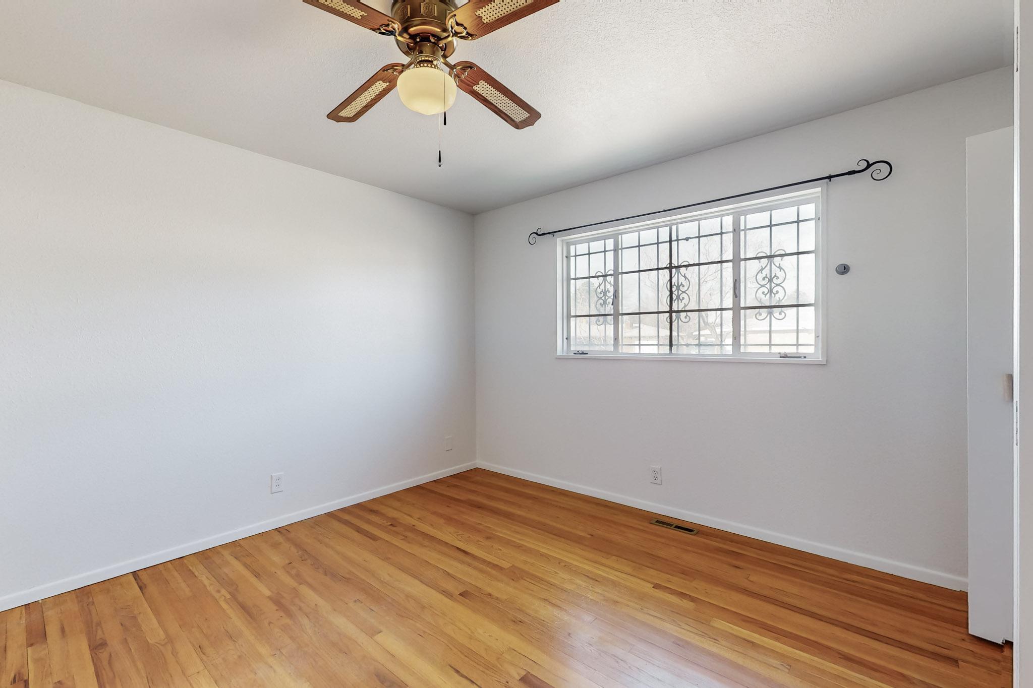 4500 DOUGLAS MACARTHUR Road NE