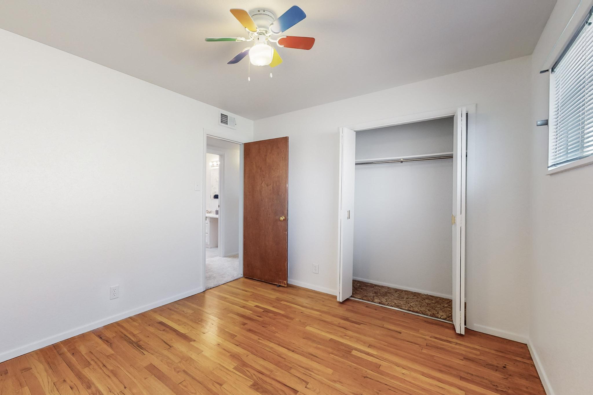 4500 DOUGLAS MACARTHUR Road NE