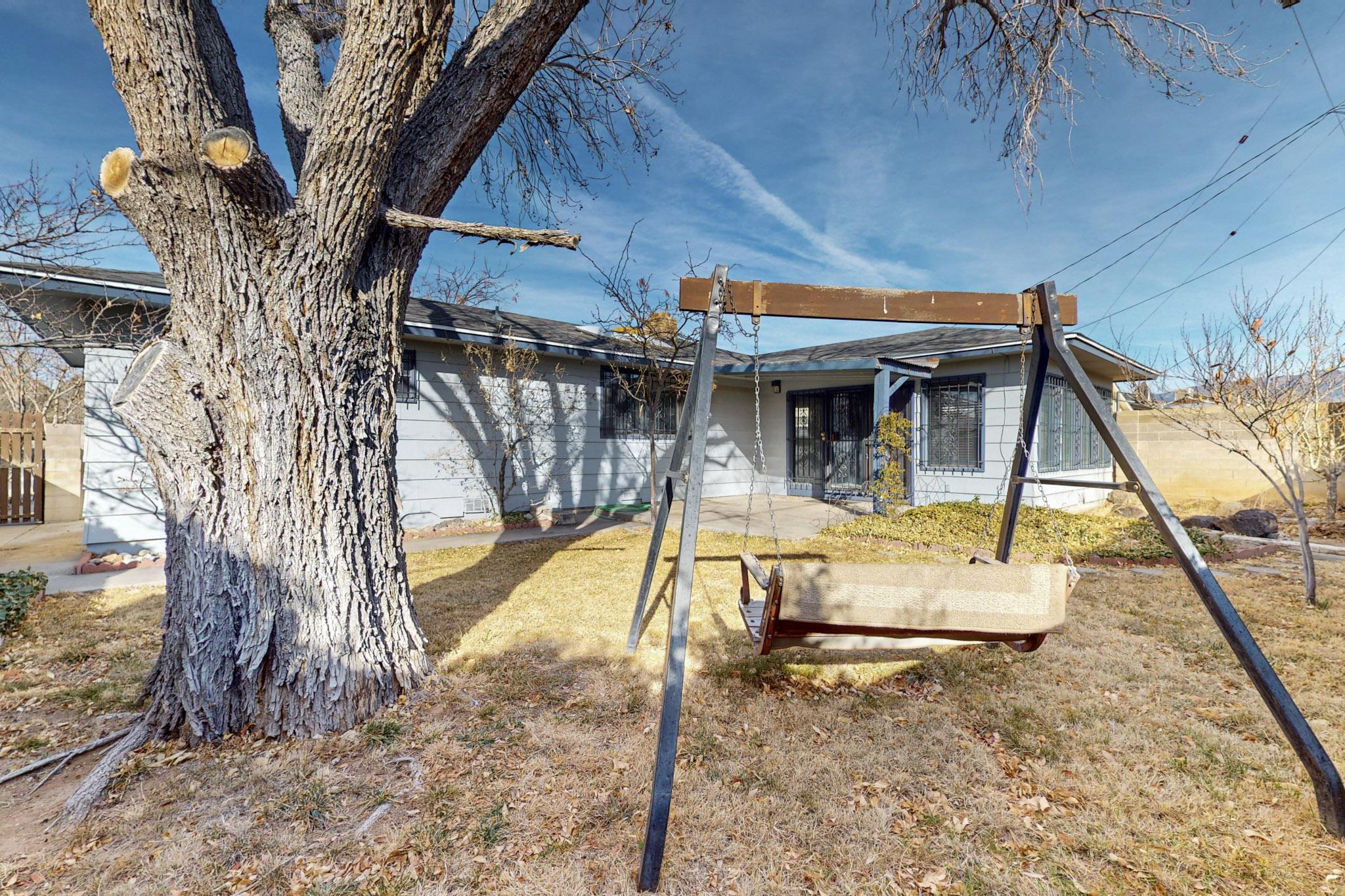4500 DOUGLAS MACARTHUR Road NE