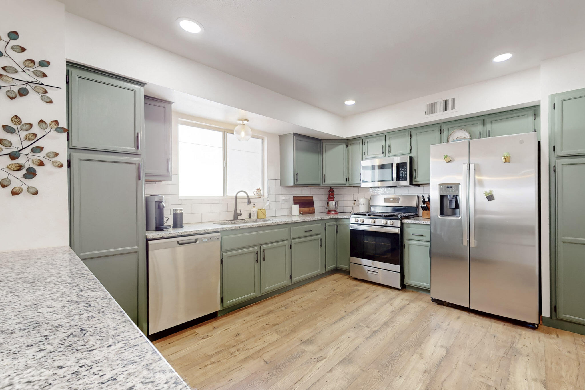 2705 MARICOPA Drive SE