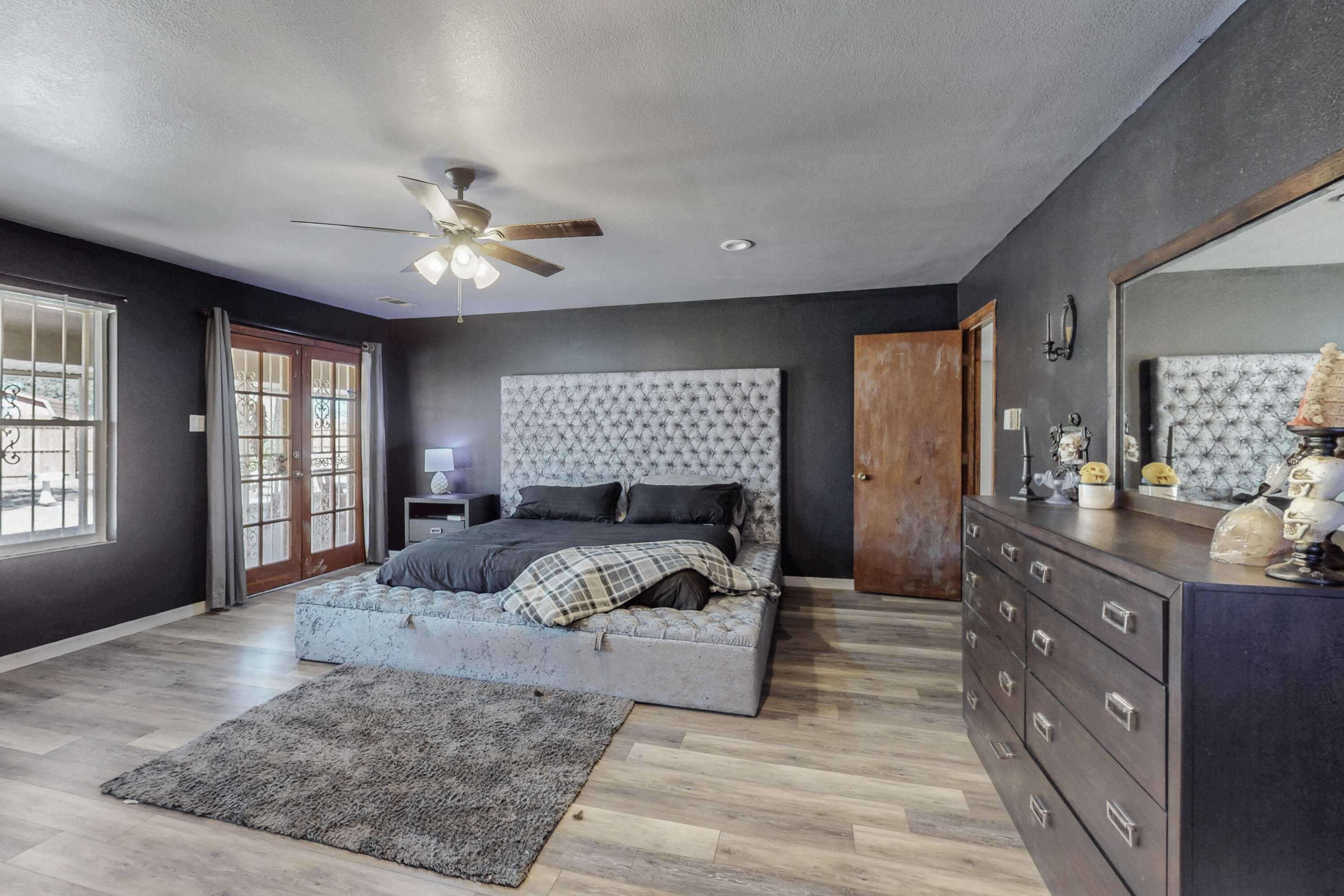 1706 UNITAS Court