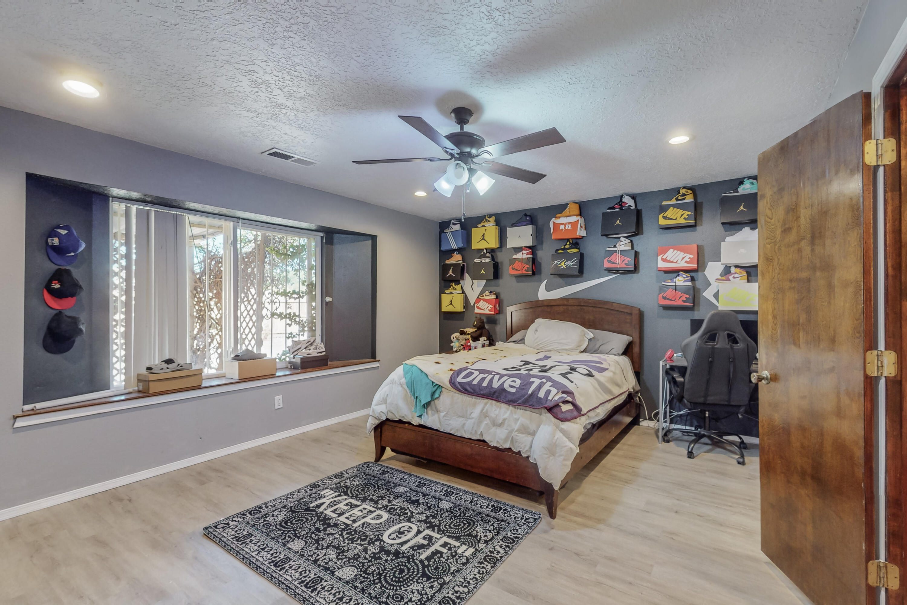 1706 UNITAS Court