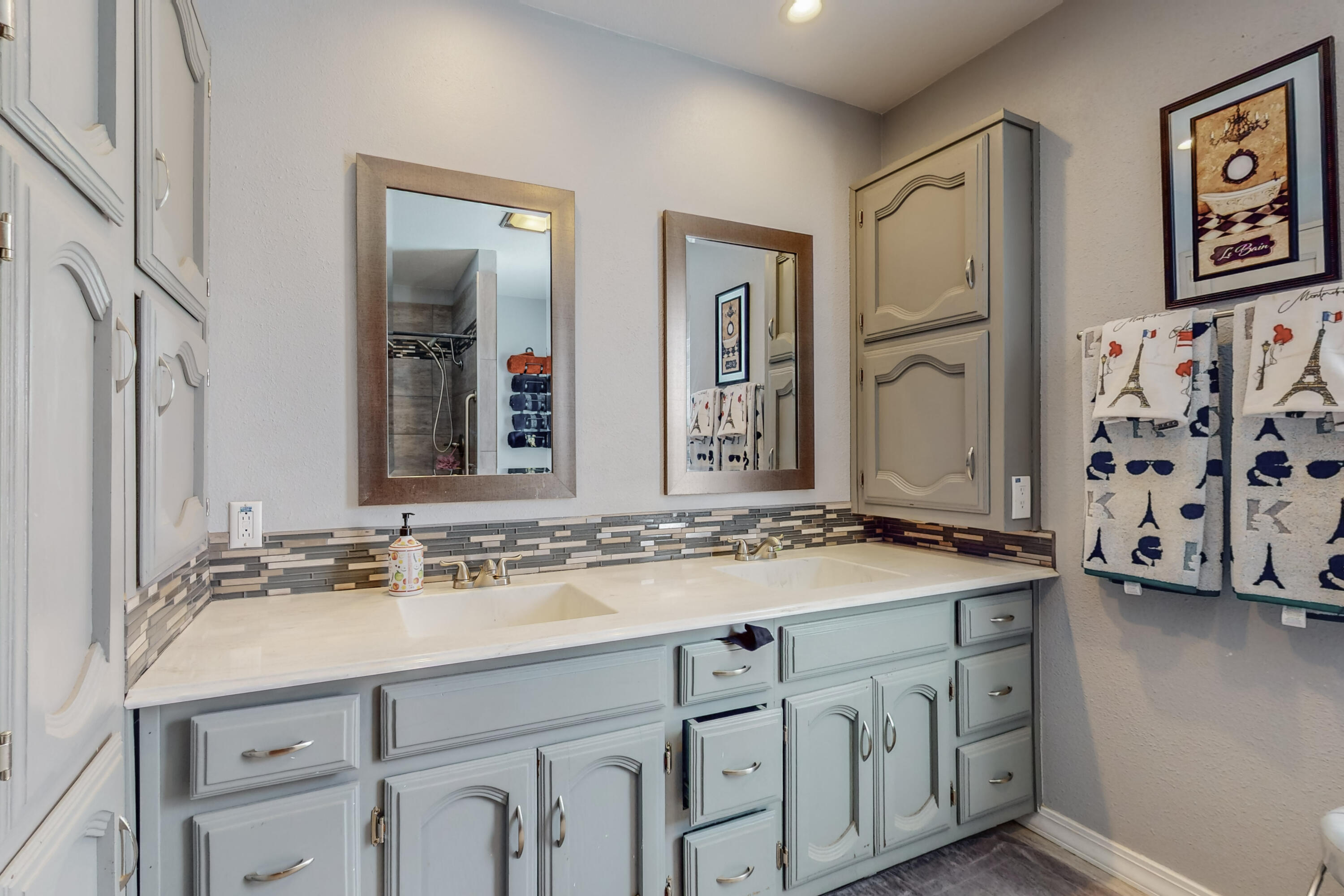 1706 UNITAS Court