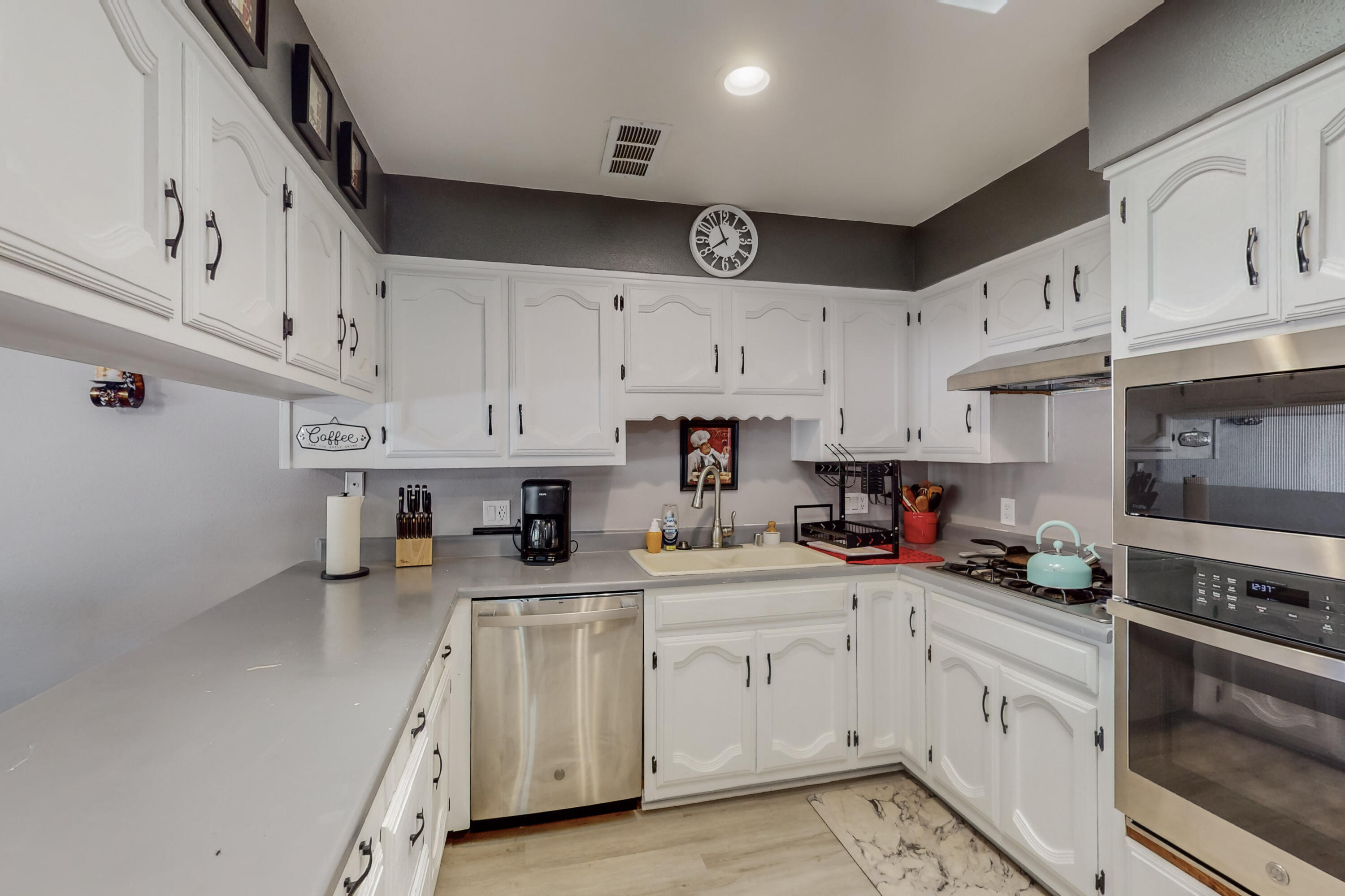 1706 UNITAS Court
