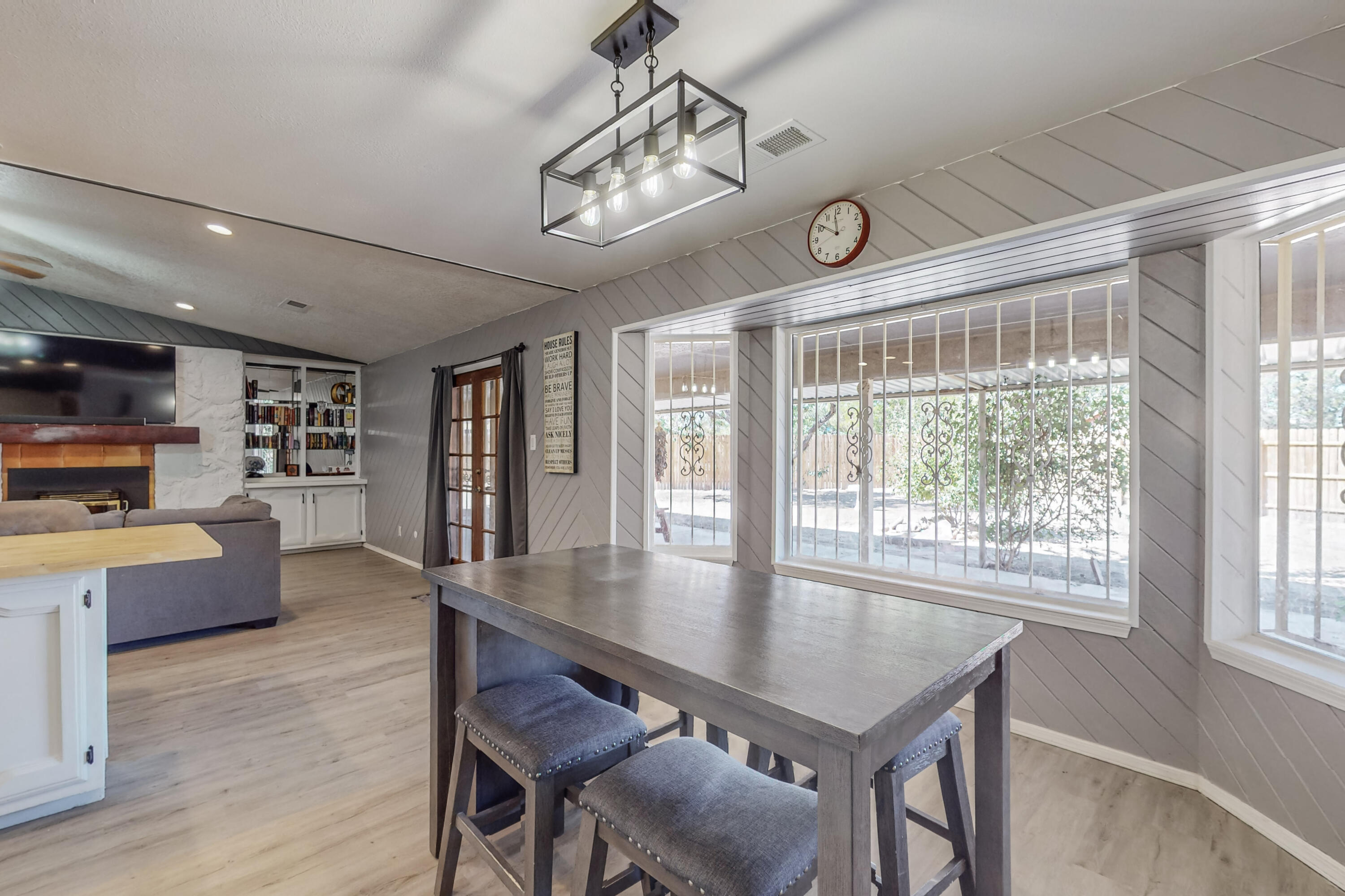1706 UNITAS Court