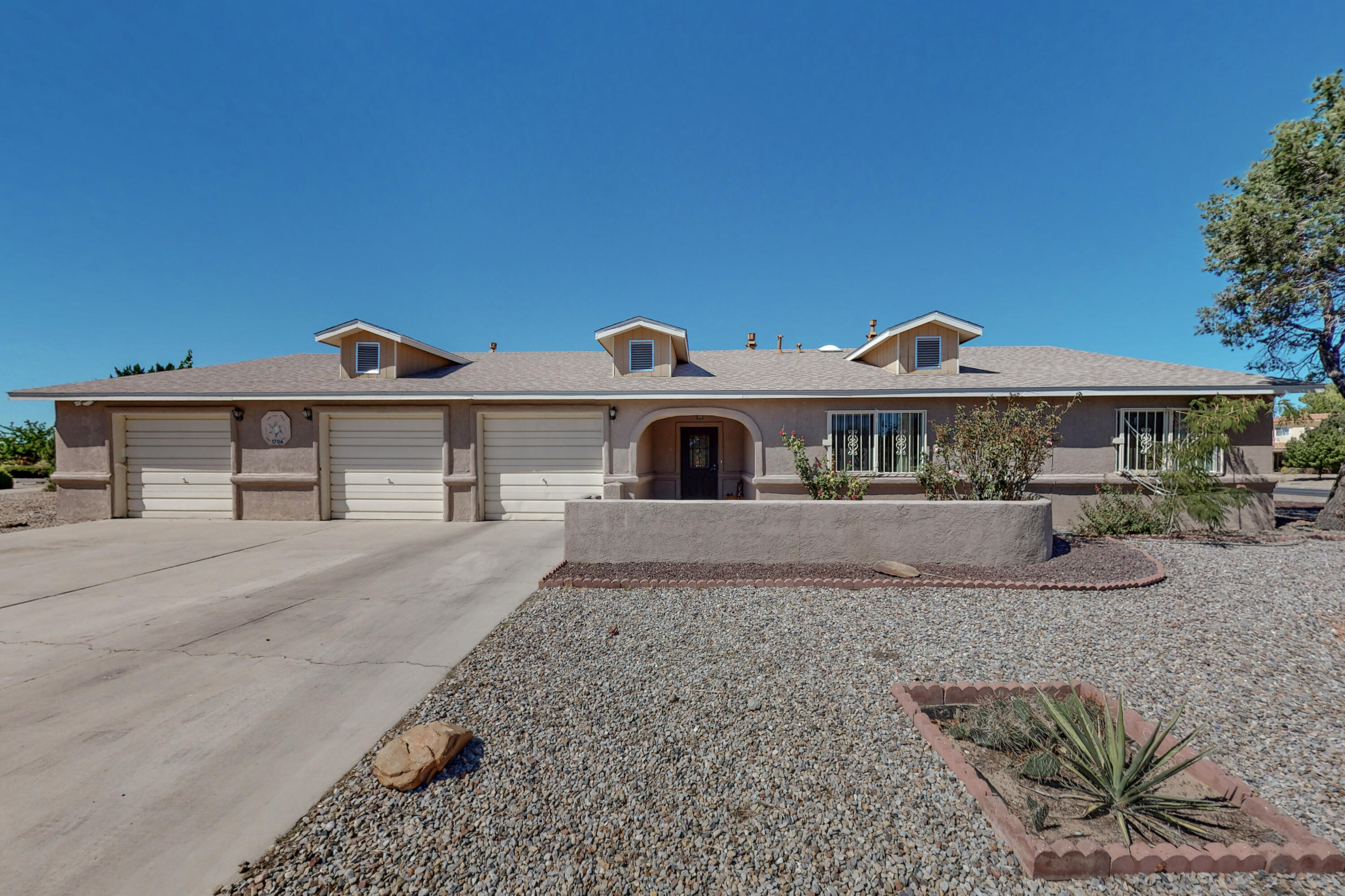 1706 UNITAS Court