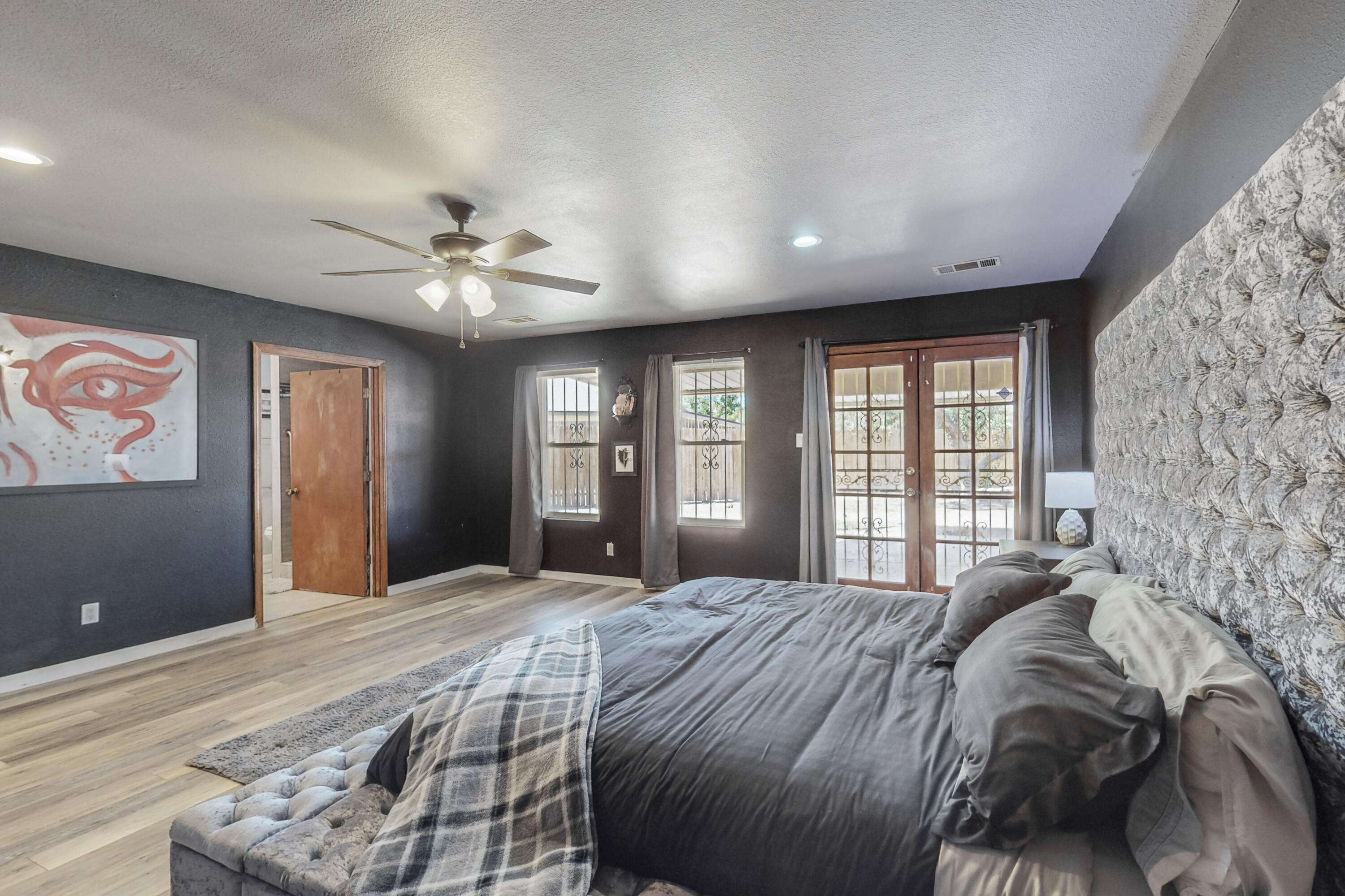 1706 UNITAS Court