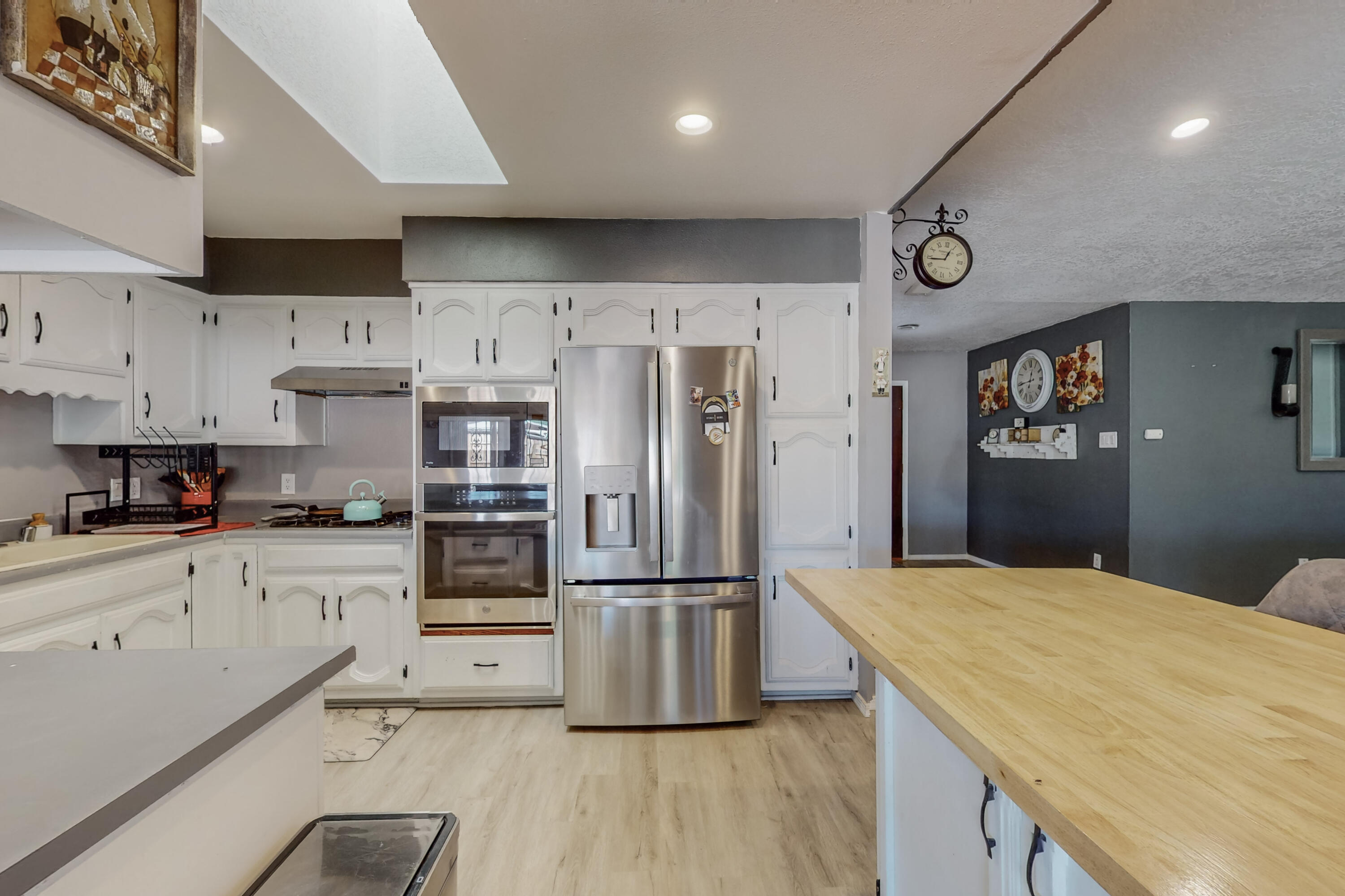 1706 UNITAS Court