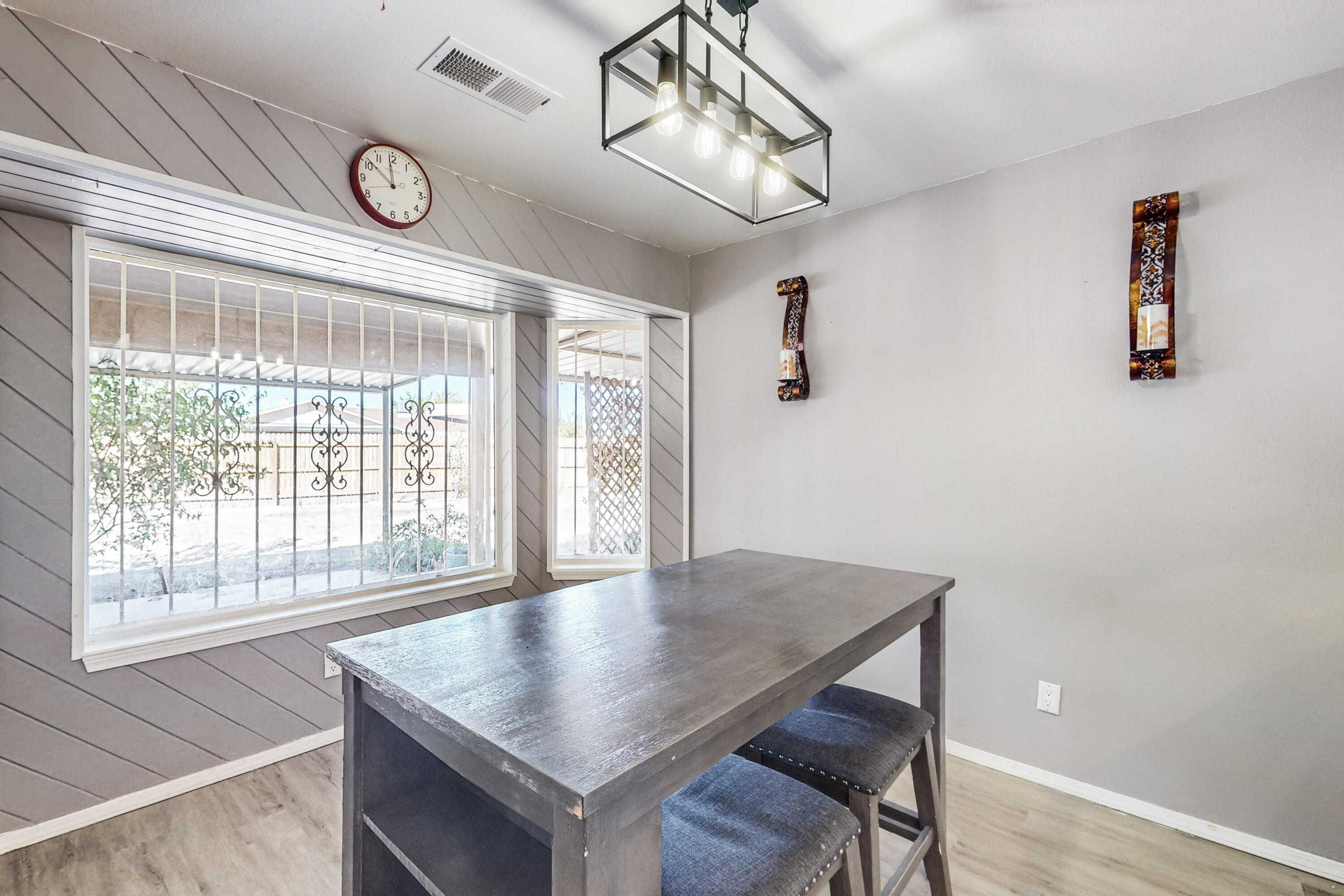 1706 UNITAS Court