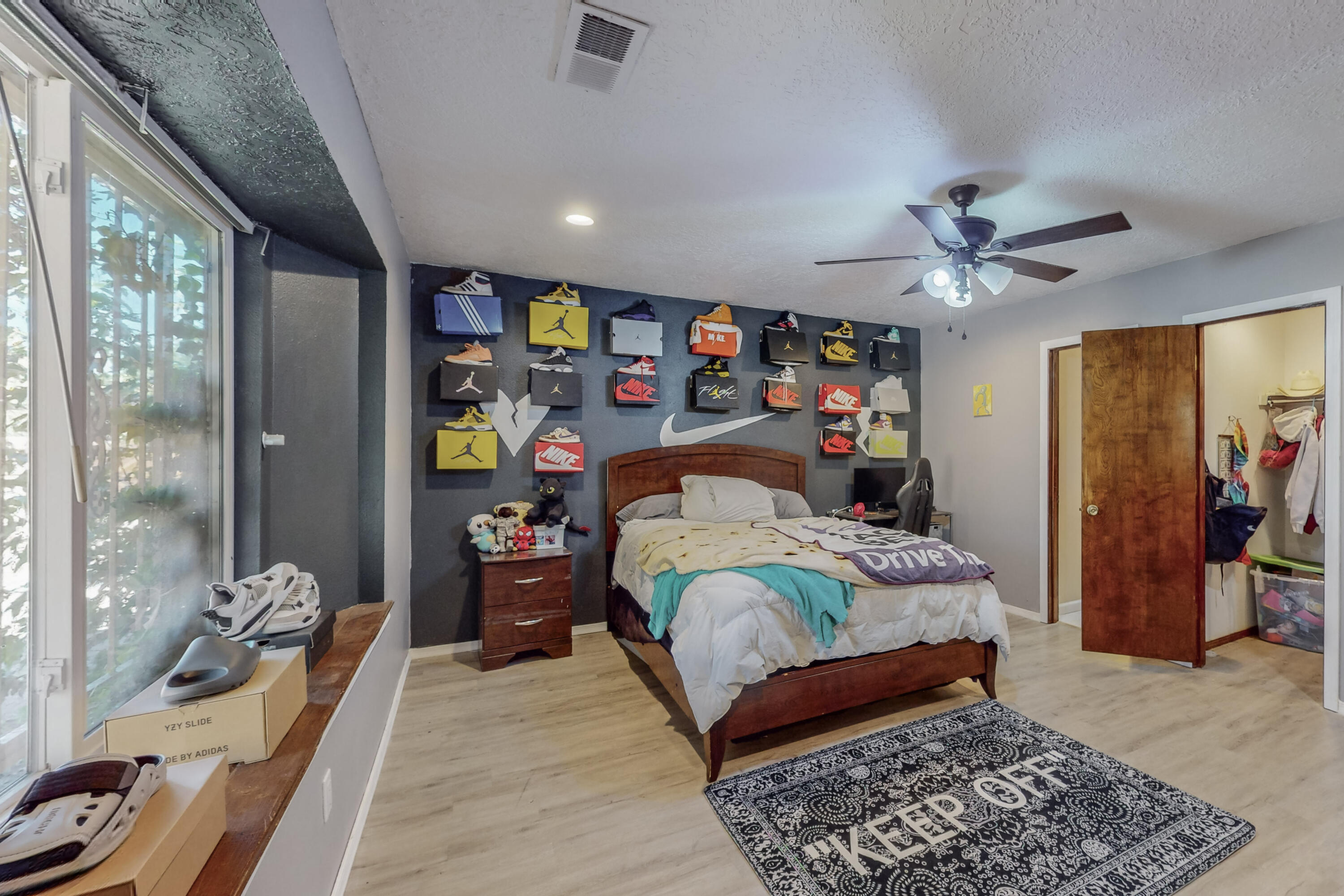 1706 UNITAS Court