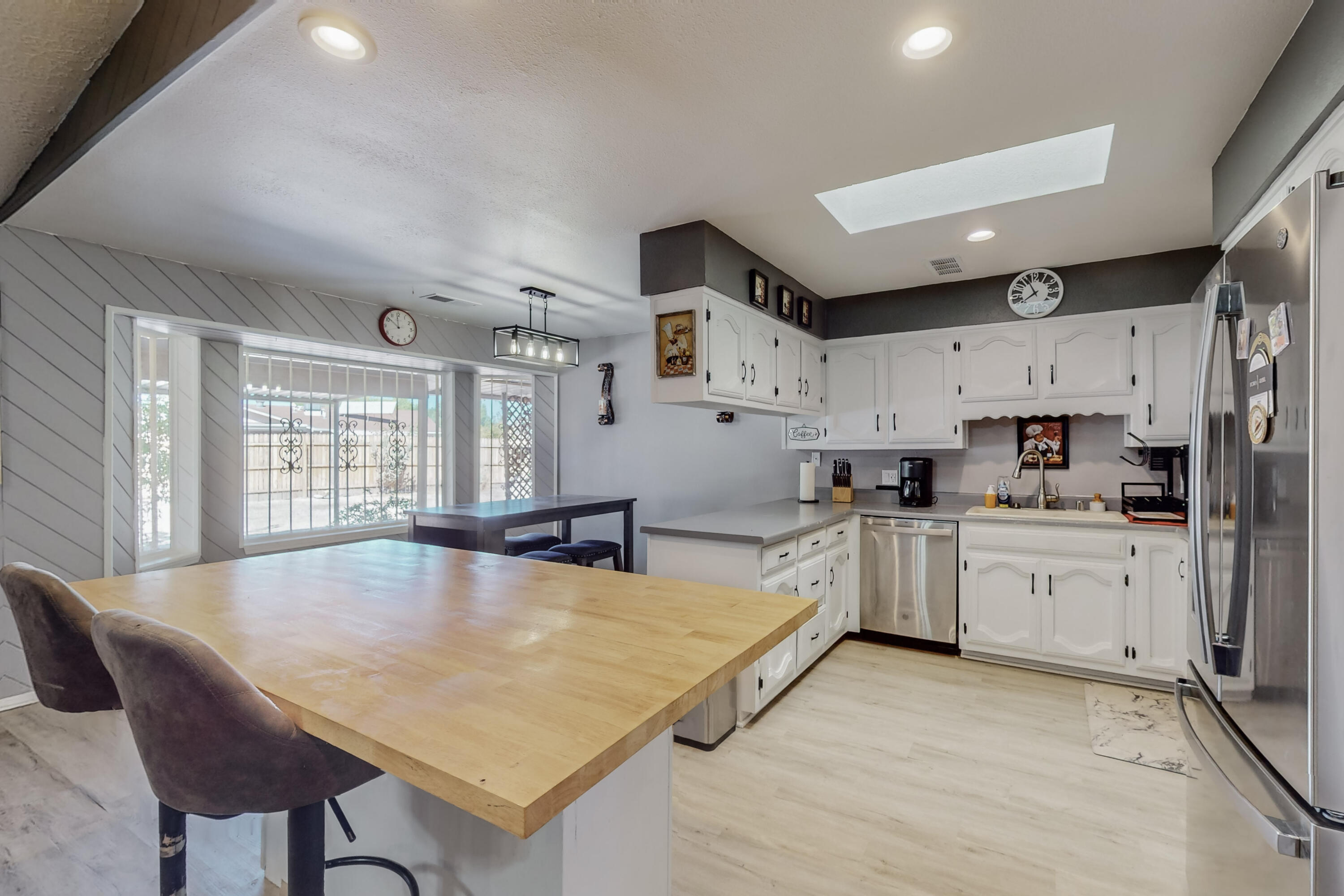 1706 UNITAS Court