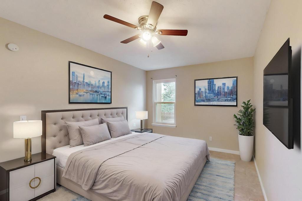 3855 MONTGOMERY Boulevard NE 1102