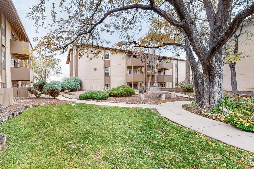 3855 MONTGOMERY Boulevard NE 1102