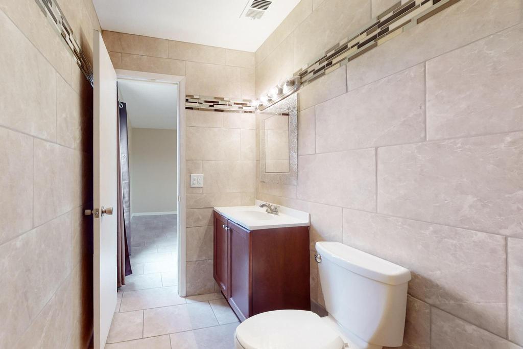 3855 MONTGOMERY Boulevard NE 1102