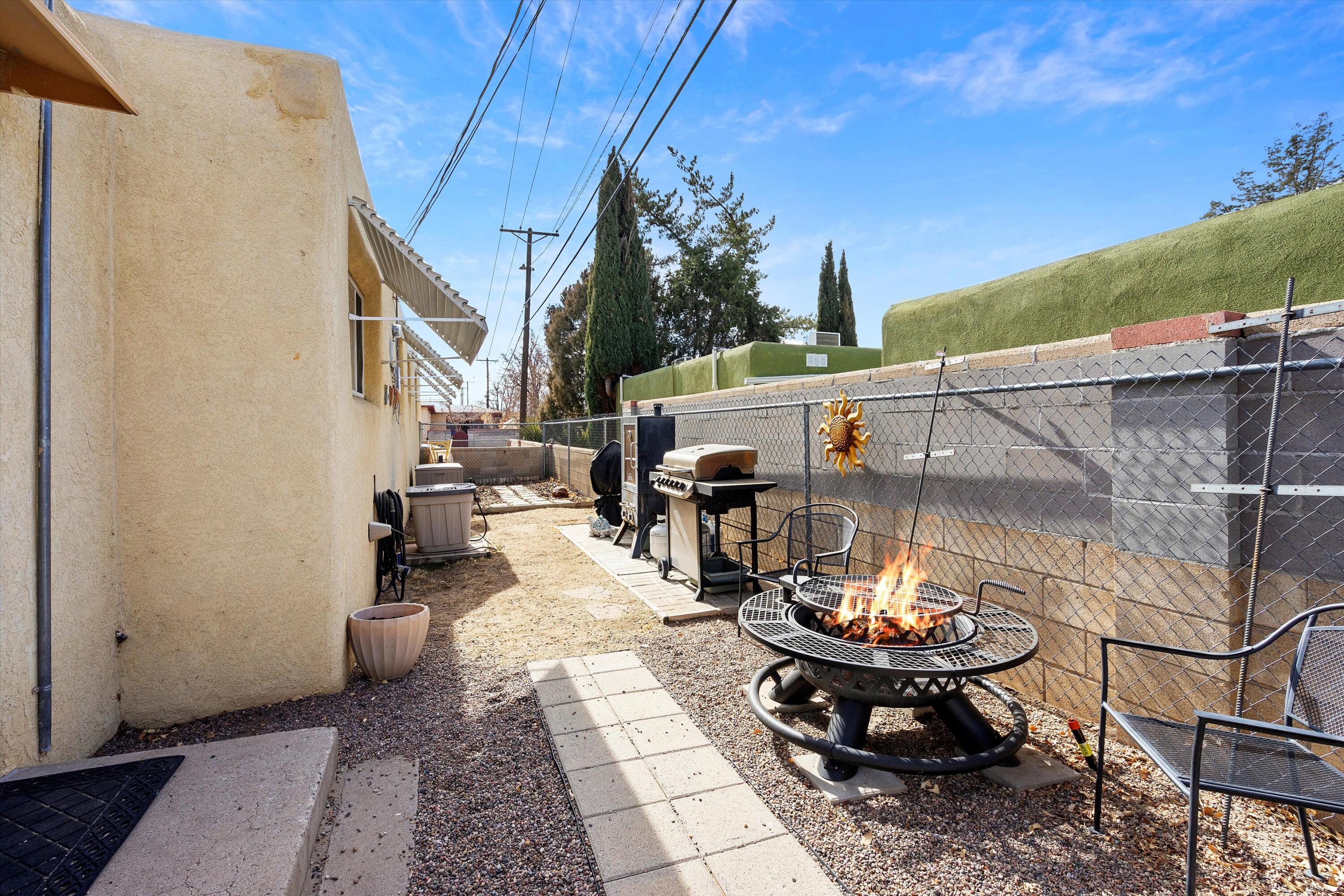 1505 WYOMING Boulevard NE