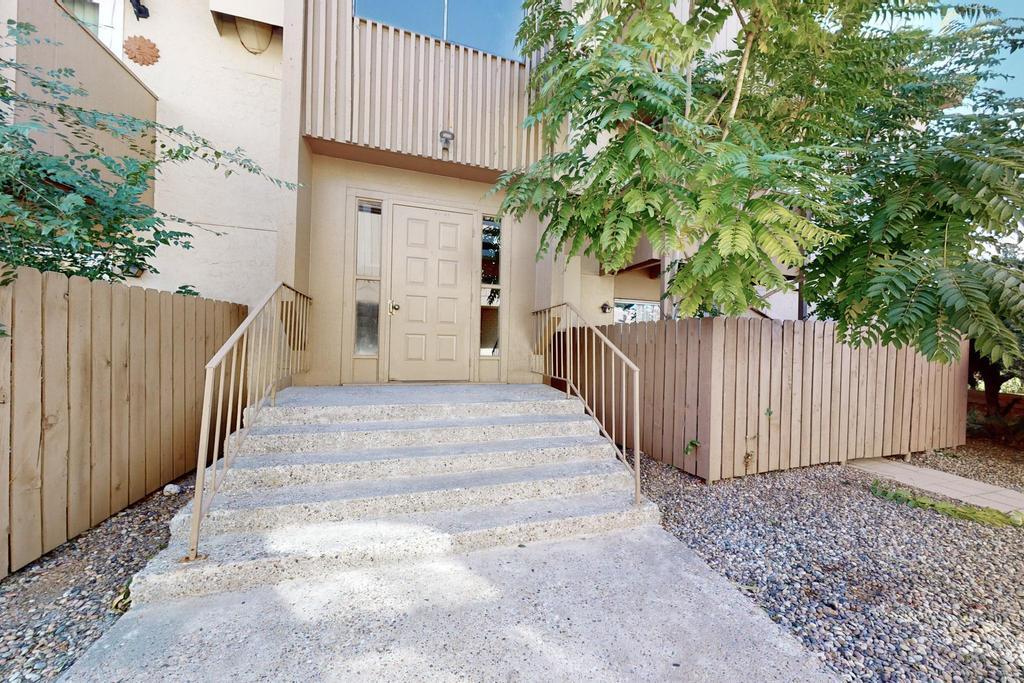 3845 MONTGOMERY Boulevard NE 938