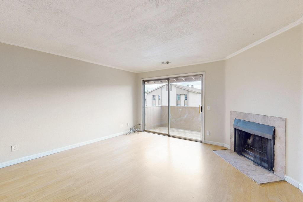 3845 MONTGOMERY Boulevard NE 938