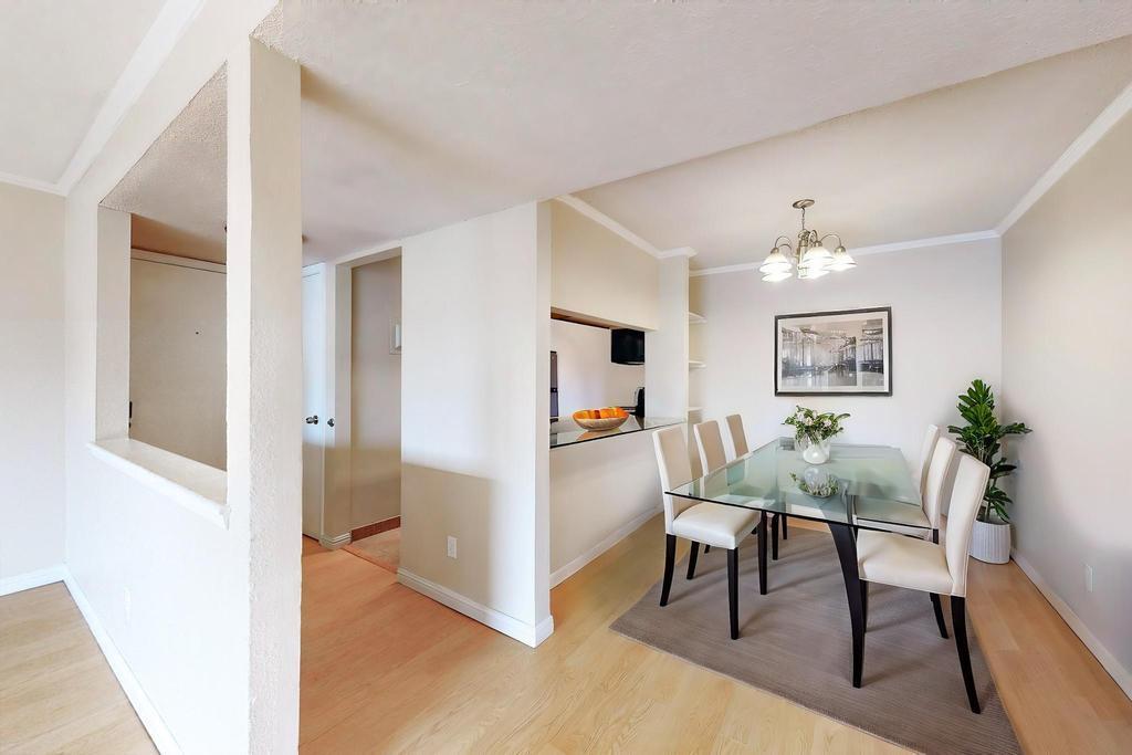 3845 MONTGOMERY Boulevard NE 938