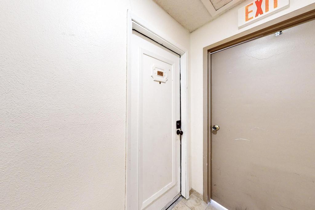 3845 MONTGOMERY Boulevard NE 938