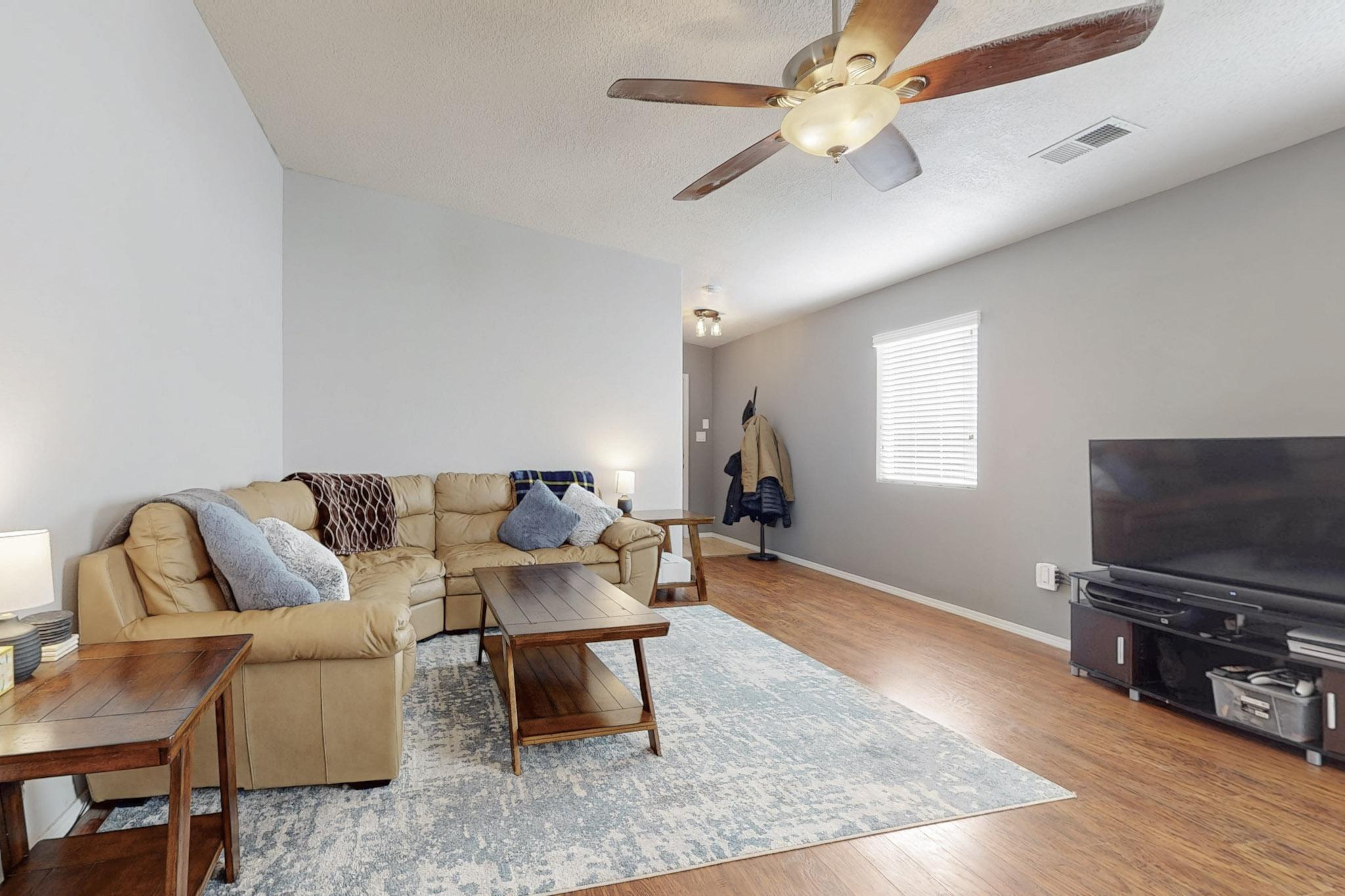 3725 LUCID MEADOWS Drive NE