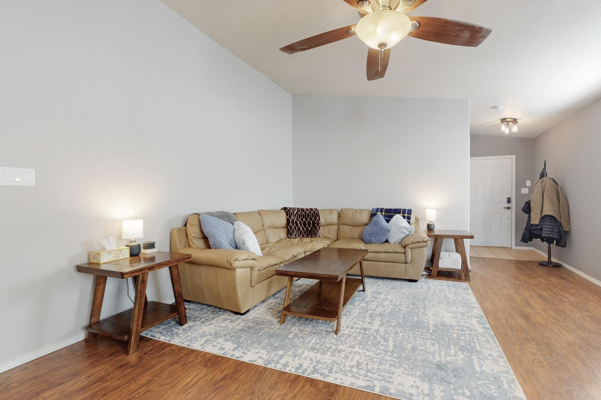 3725 LUCID MEADOWS Drive NE