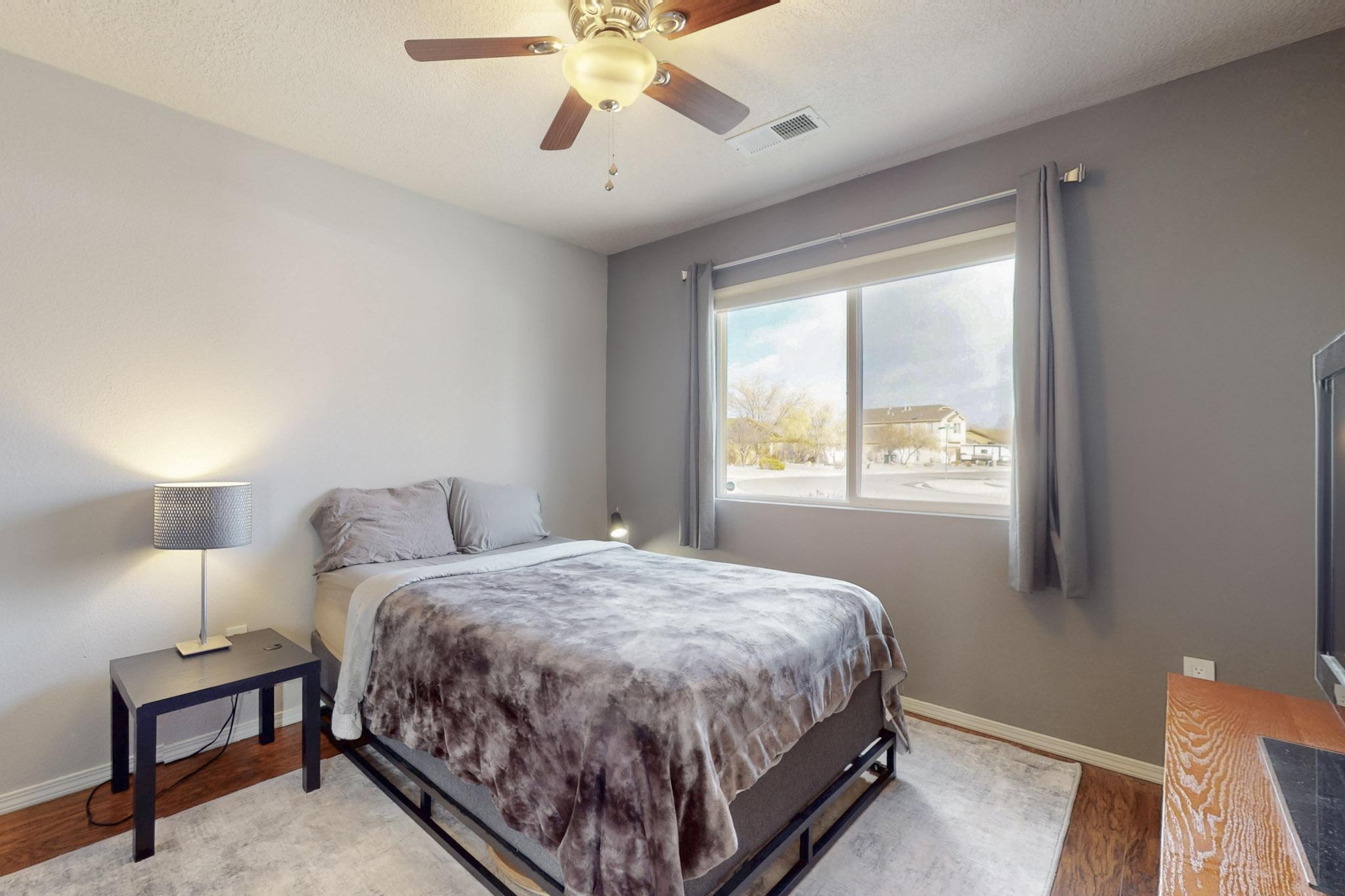 3725 LUCID MEADOWS Drive NE