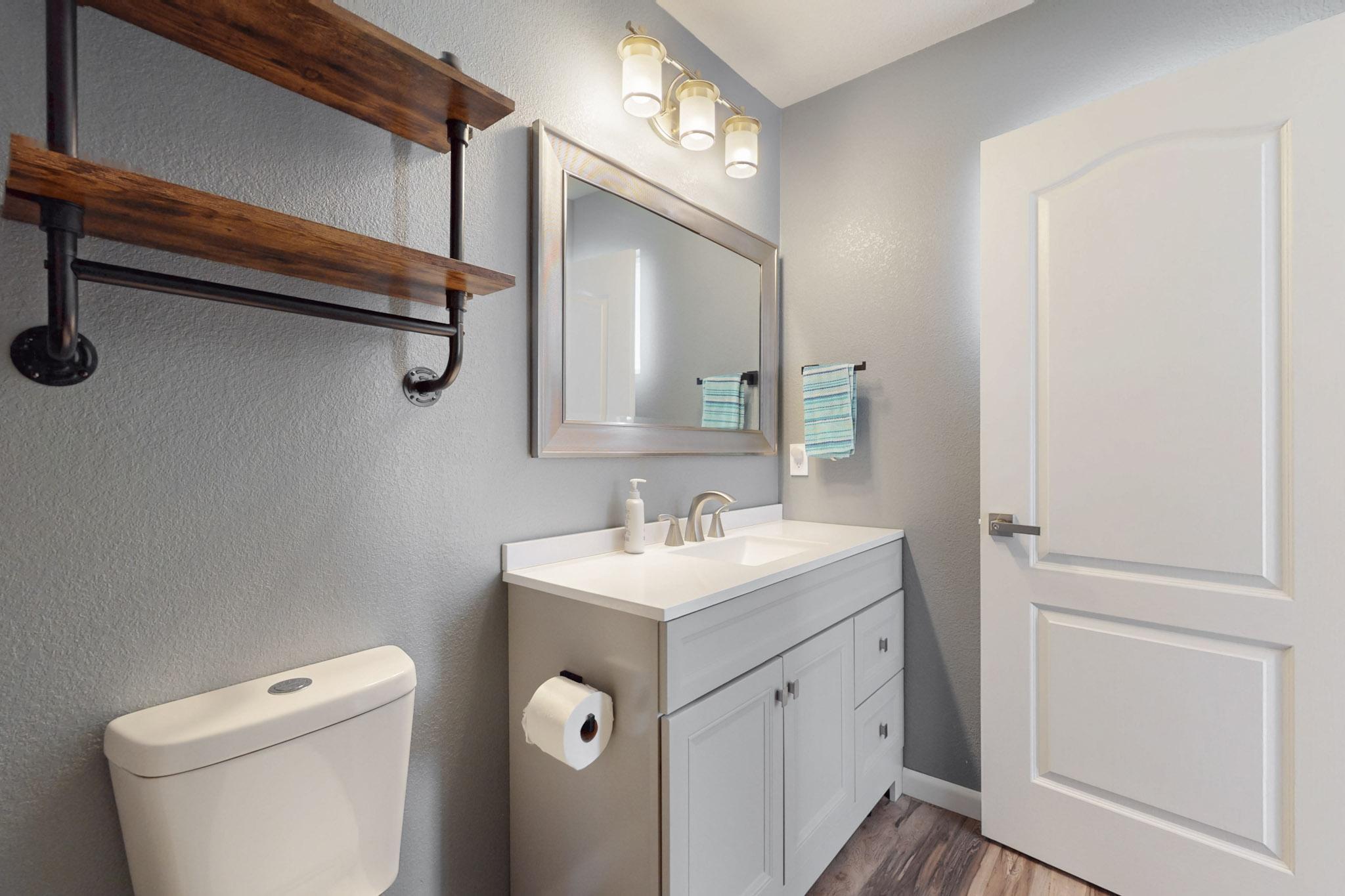 3725 LUCID MEADOWS Drive NE