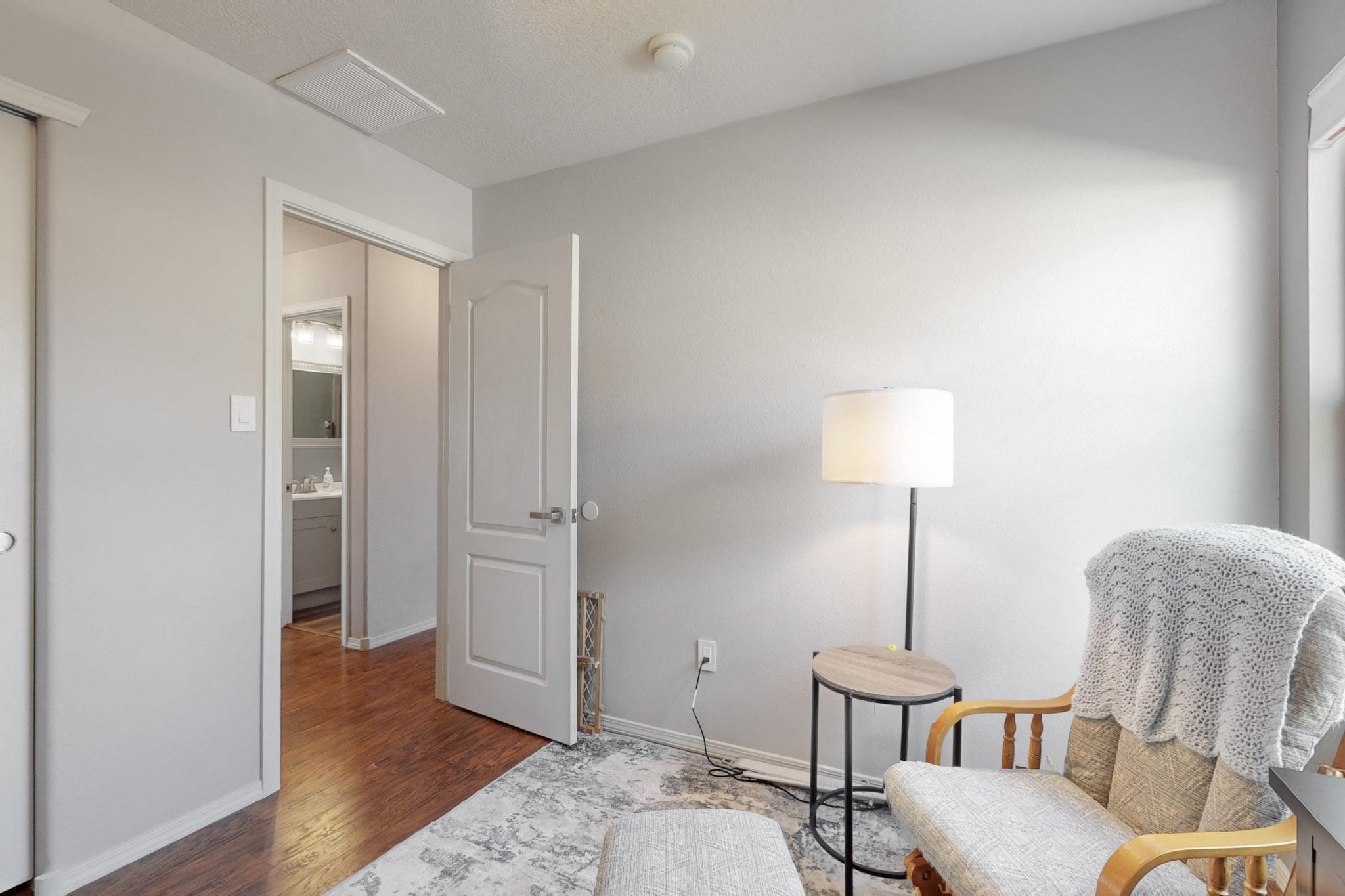 3725 LUCID MEADOWS Drive NE