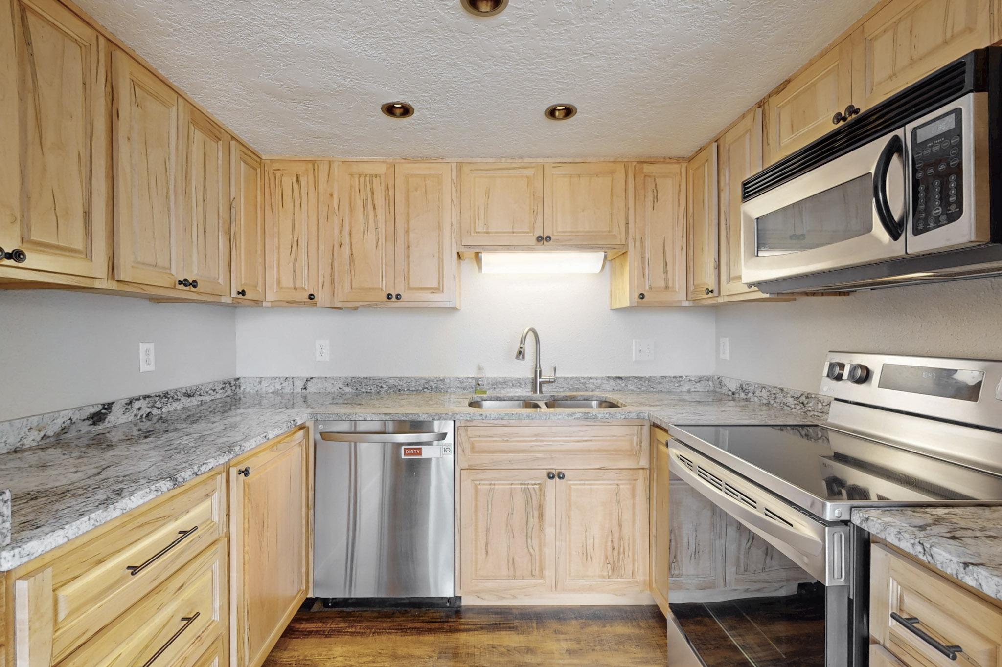 2700 VISTA GRANDE Drive NW 34